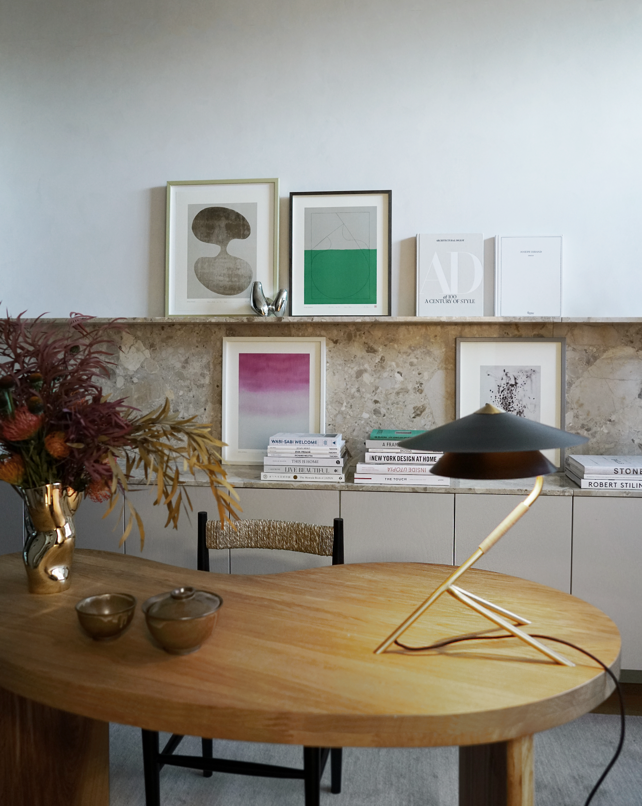 hein-studio-meconopsis-lampe-de-table-laiton-46-cm image 3