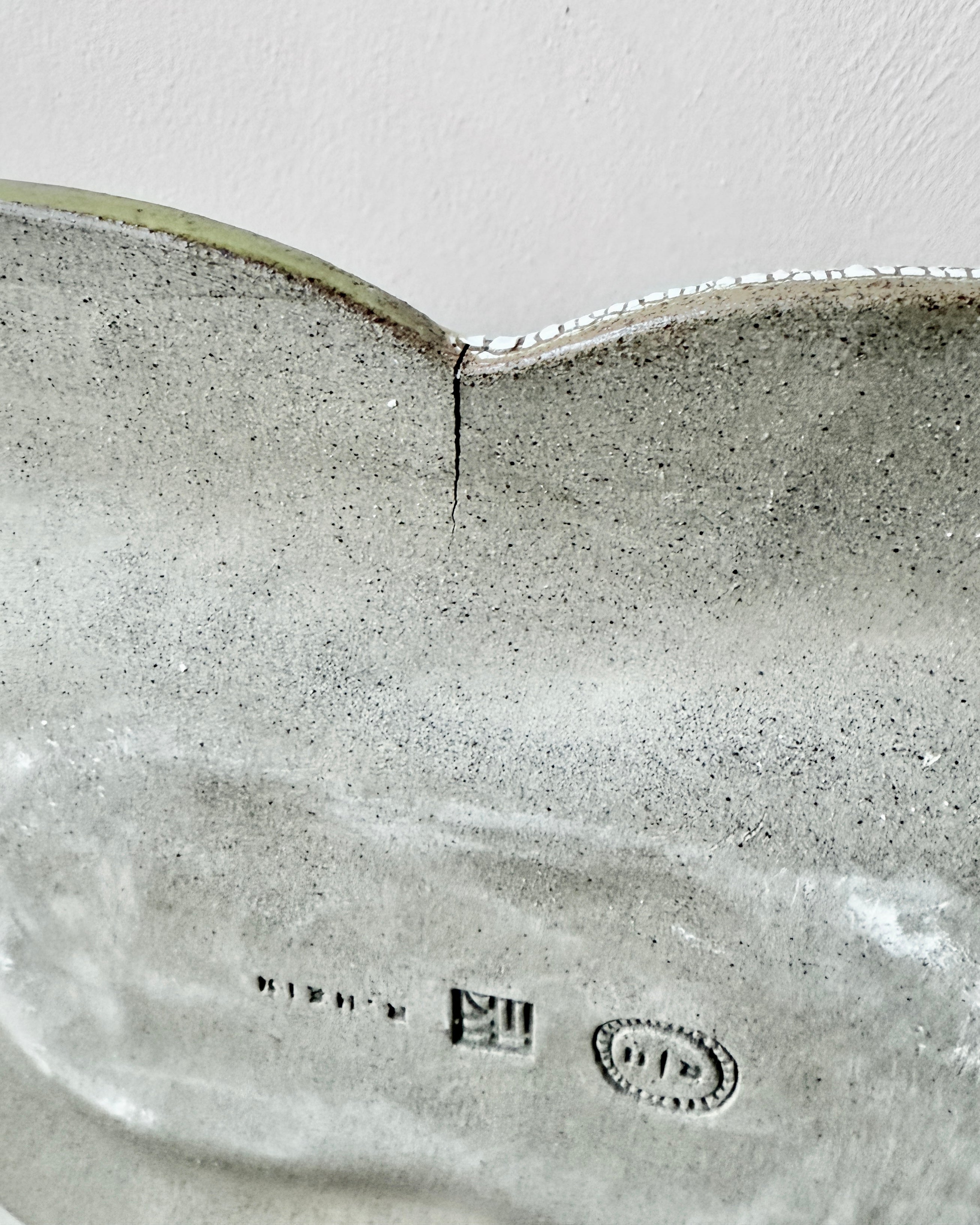 hein-studio-gh-04-assiette-murale-gr-s-pi-ce-unique image 2