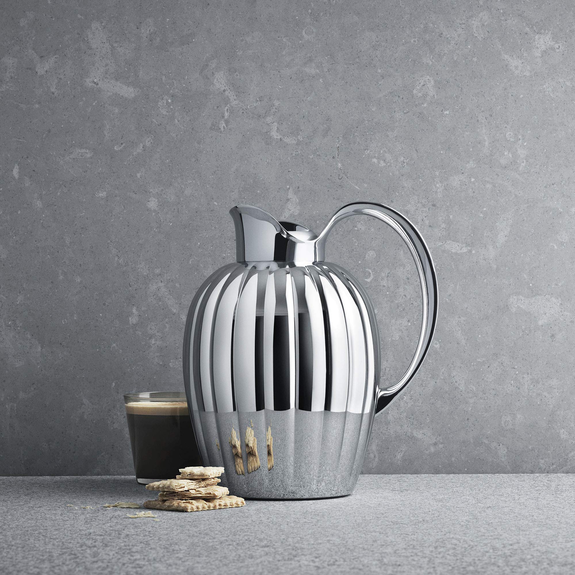 georg-jensen-bernadotte-bouteille-isotherme-1-l-aluminium image 4