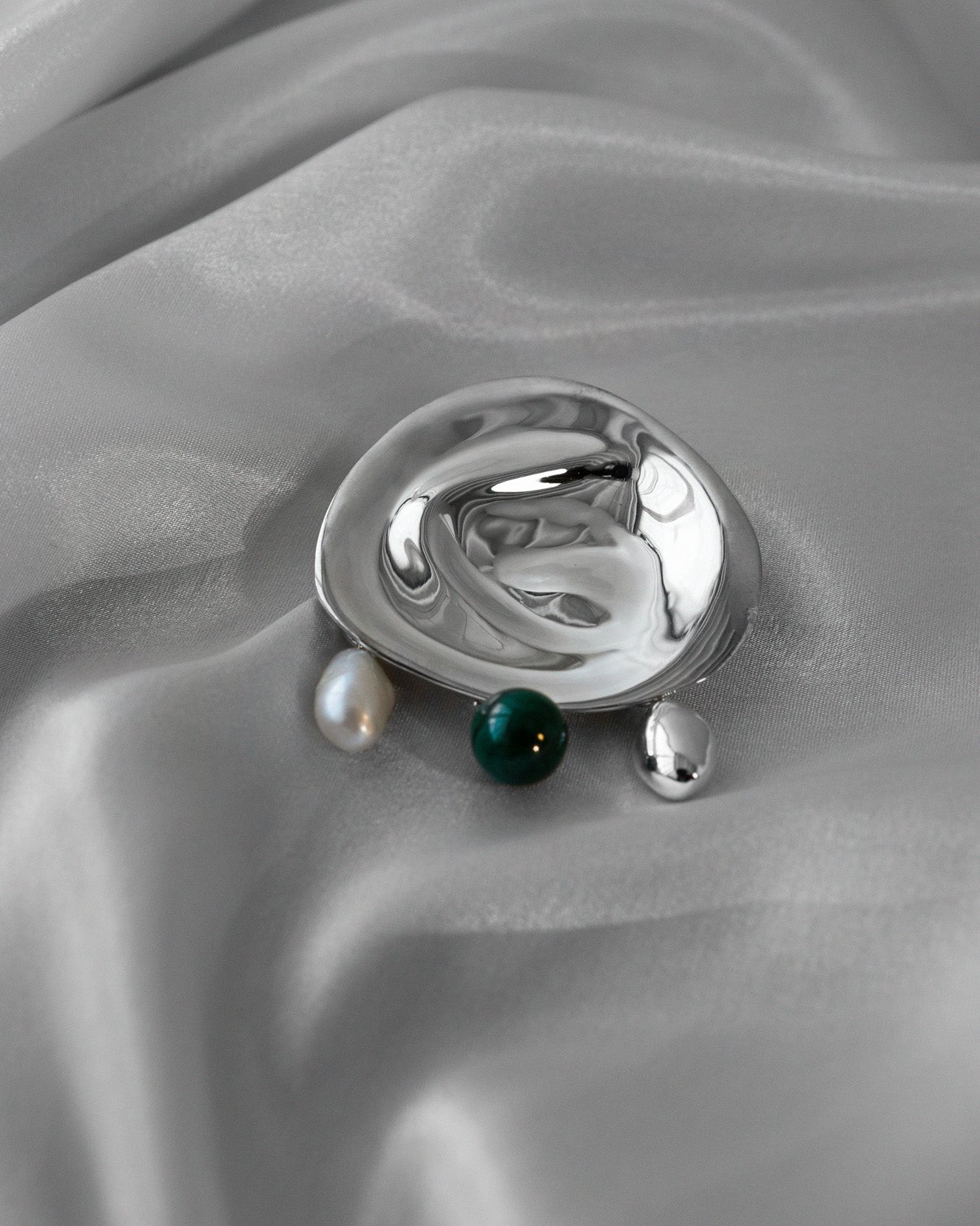 hein-studio-de-la-mer-broche-argent-perle-malachite image 7