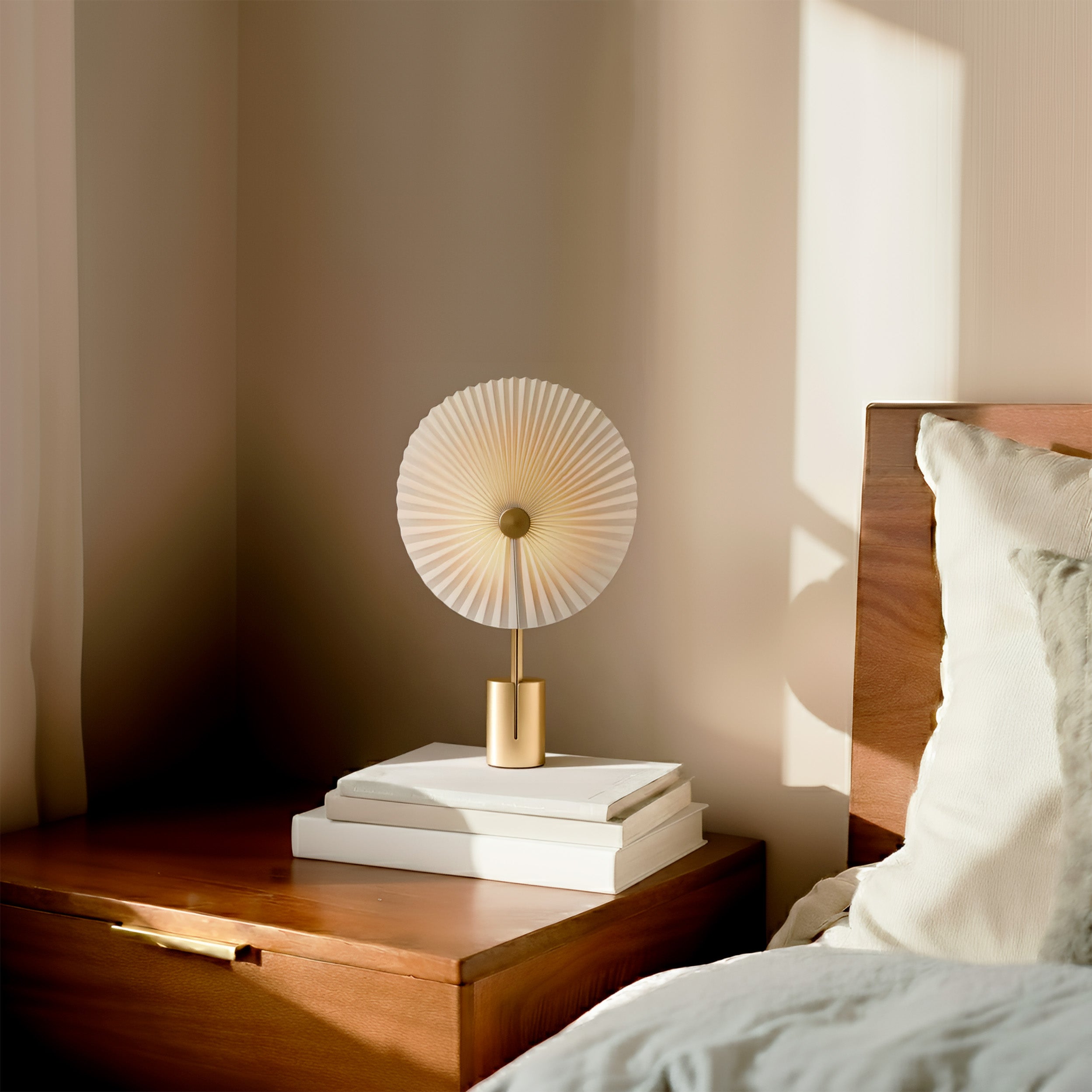 gejst-liris-lampe-table-portable-laiton-led image 2