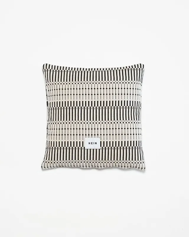 hein-studio-norma-coussin-50x50-cm-cru-jacquard image 1