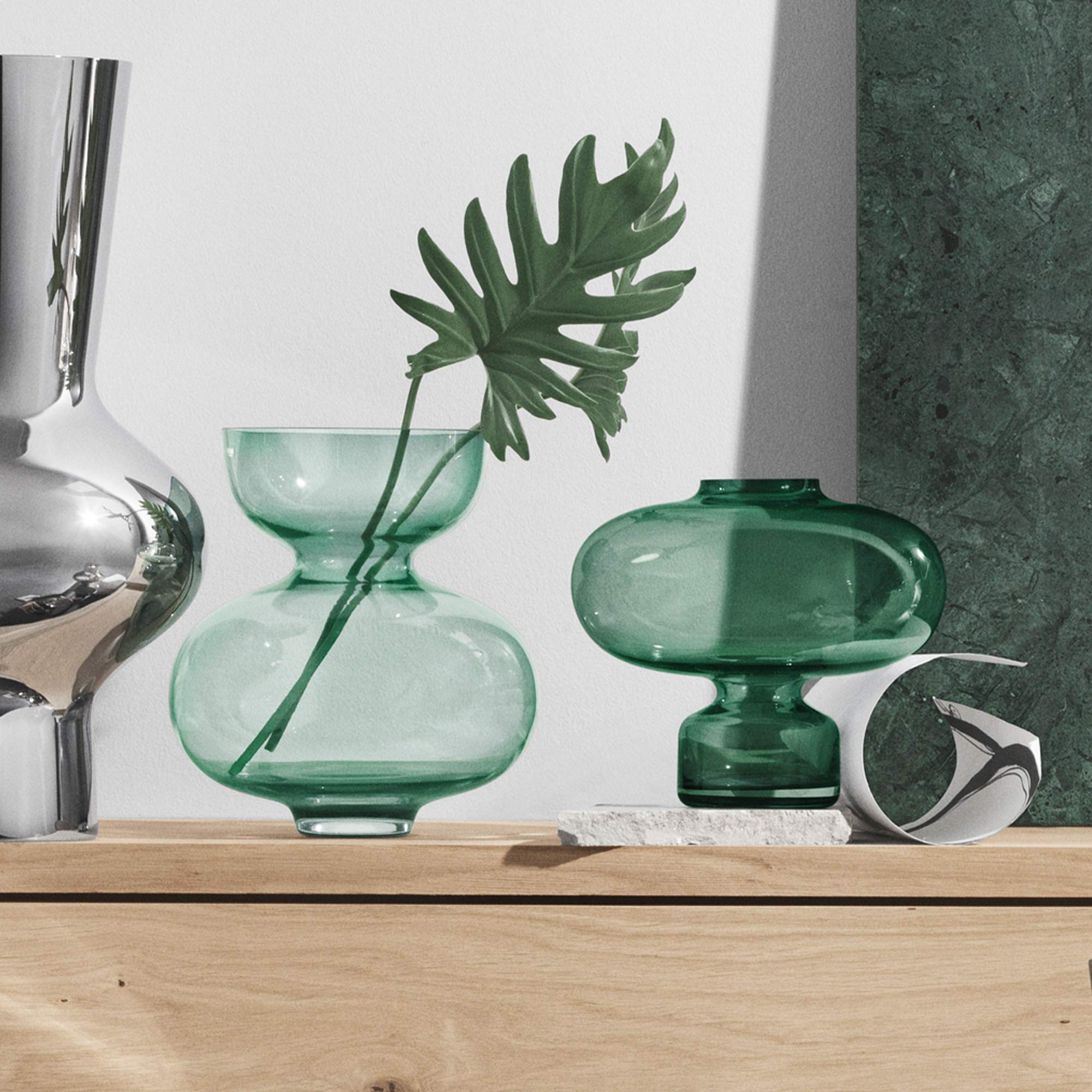 georg-jensen-alfredo-vase-en-verre-20-cm-vert image 4