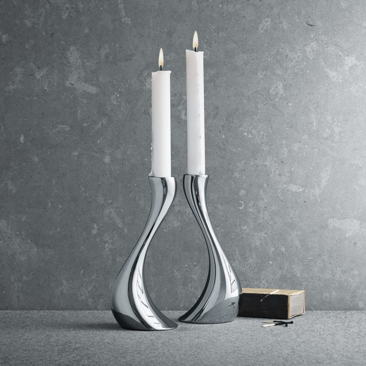 georg-jensen-cobra-bougeoir-inox-lot-de-2-miroir-20-cm image 6