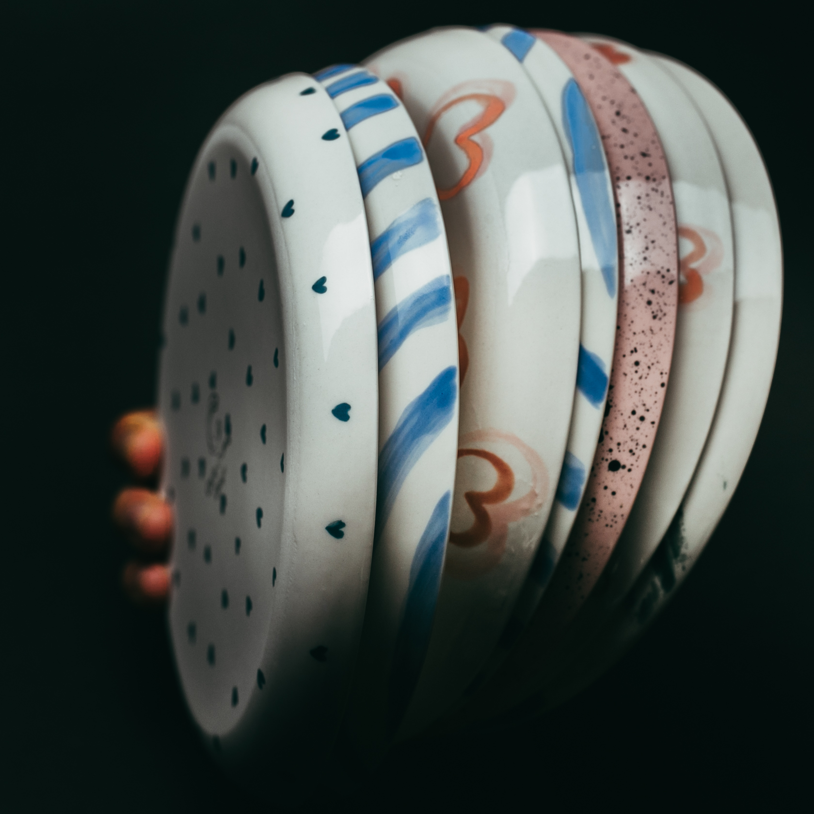 c-cile-charroy-yum-yum-assiette-dessert-porcelaine-limoges image 5