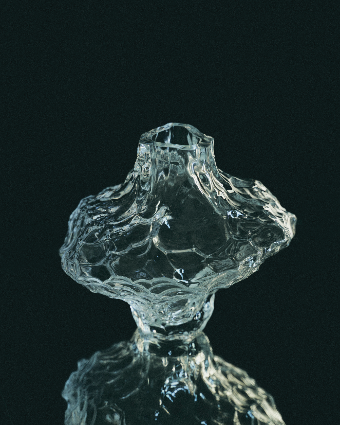 hein-studio-canyon-vase-verre-transparent-large-23-cm image 6