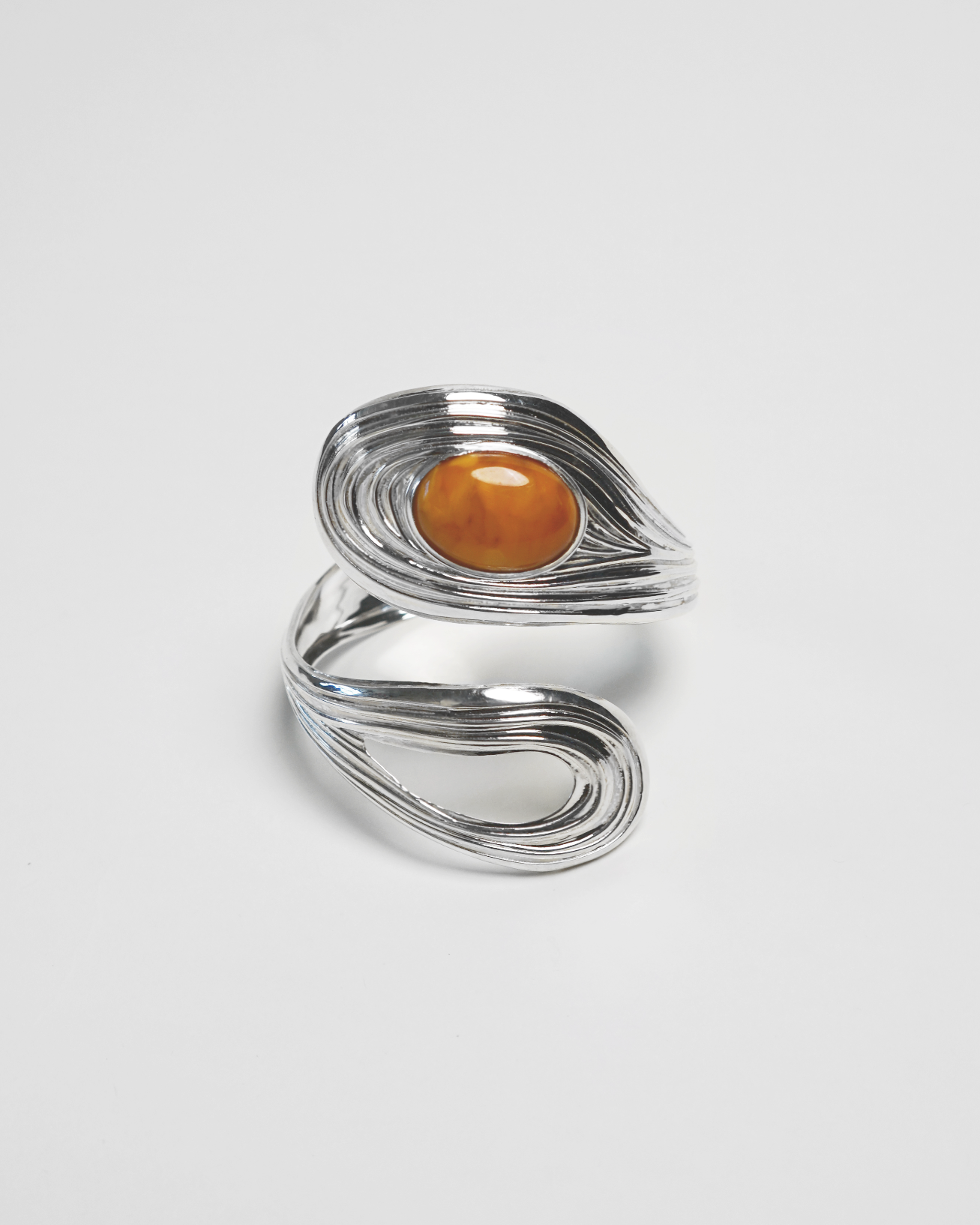 hein-studio-de-la-mer-spiral-bangle-bracelet-ambre-argent image 1