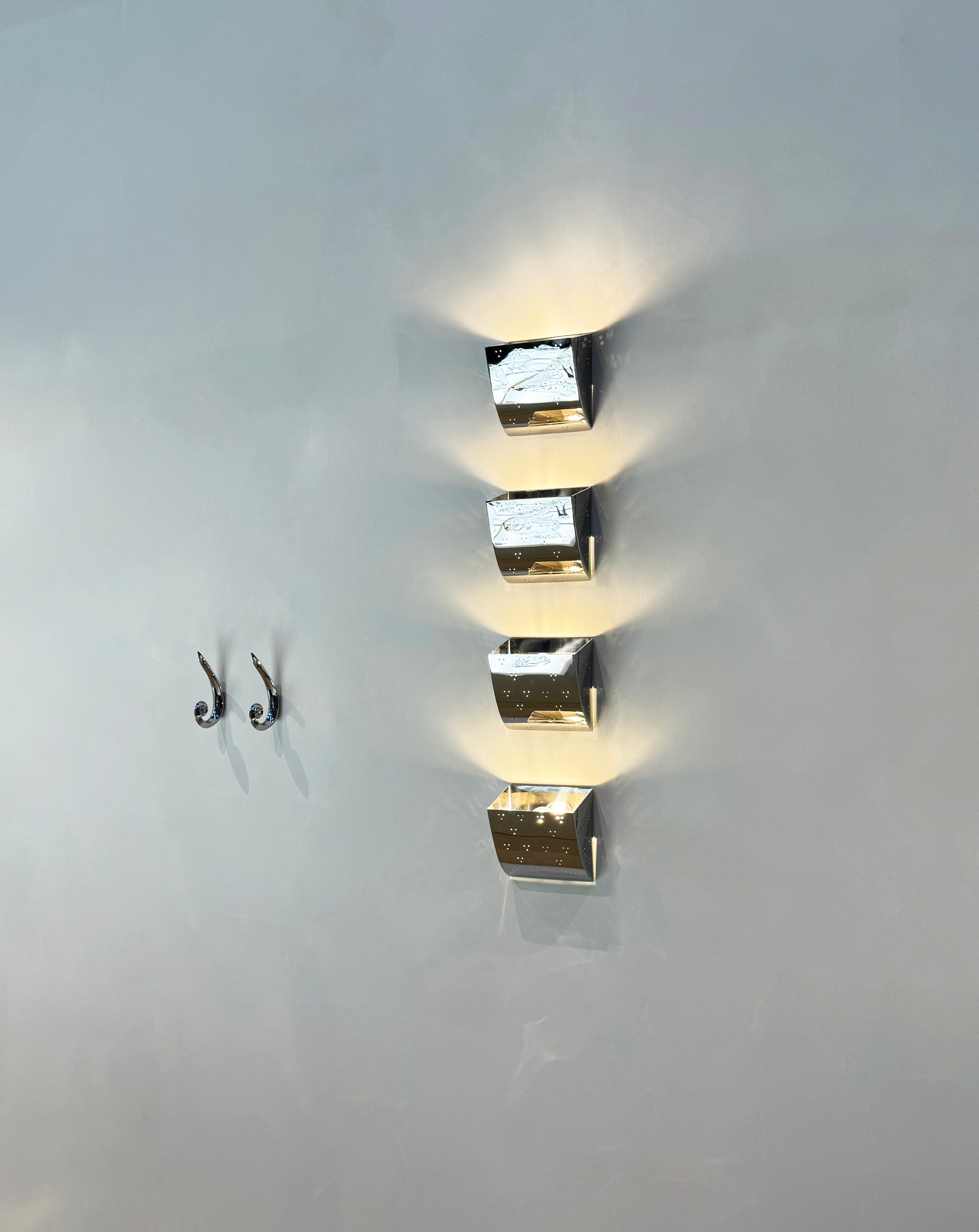 hein-studio-jolene-applique-murale-acier-poli-e14 image 8