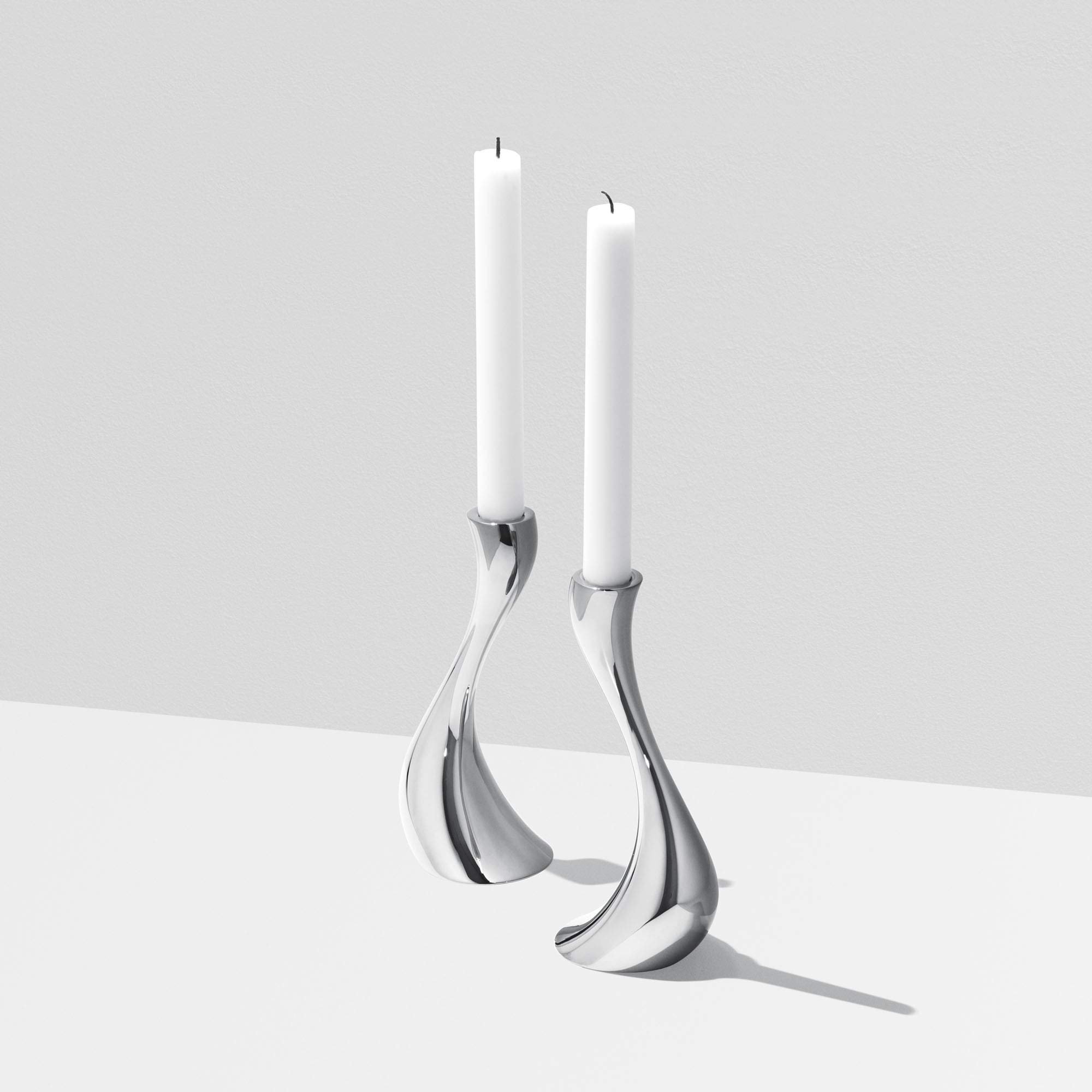 georg-jensen-cobra-bougeoir-inox-lot-de-2-miroir-20-cm image 3