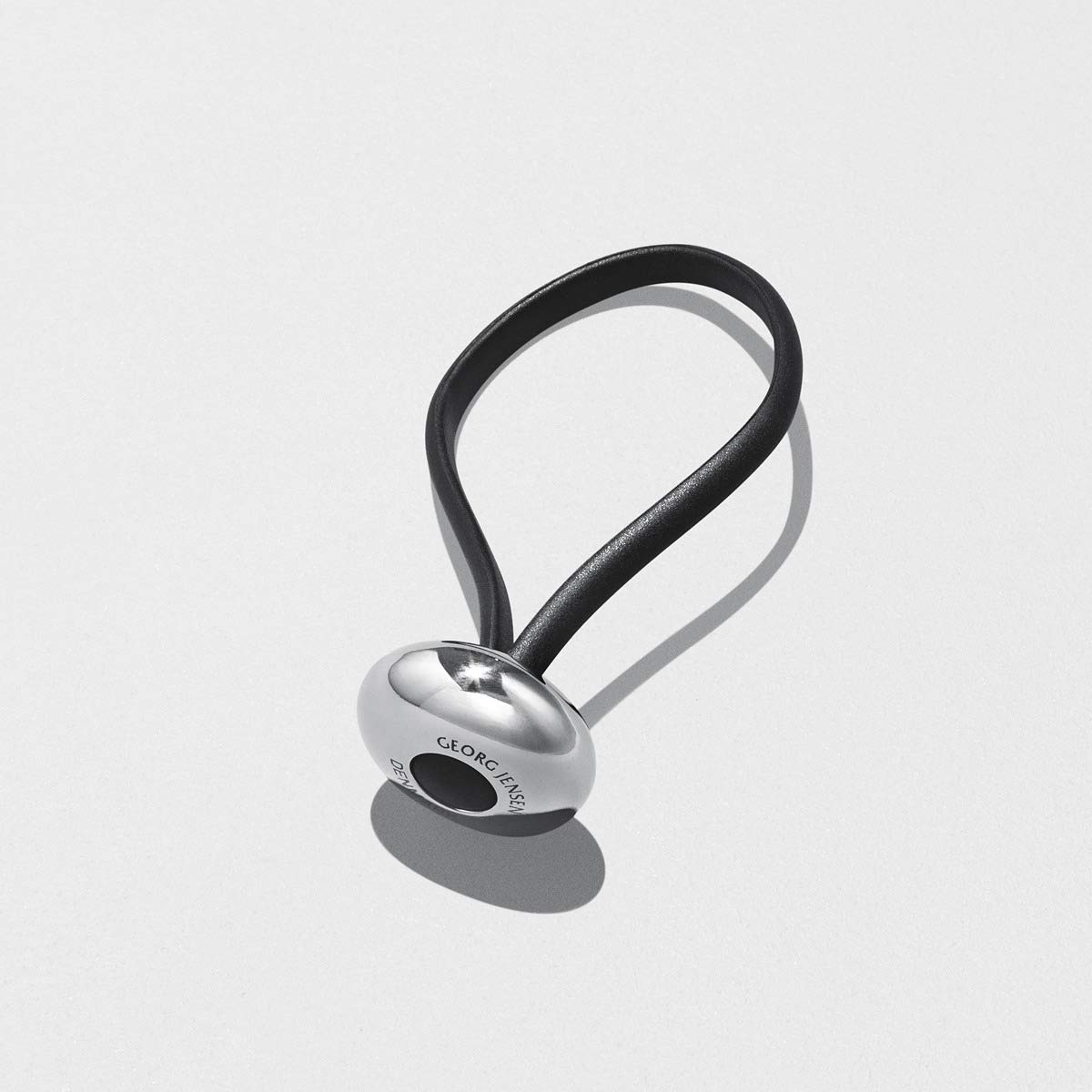 georg-jensen-ellipse-porte-cl-s-noir-acier-inoxydable image 2