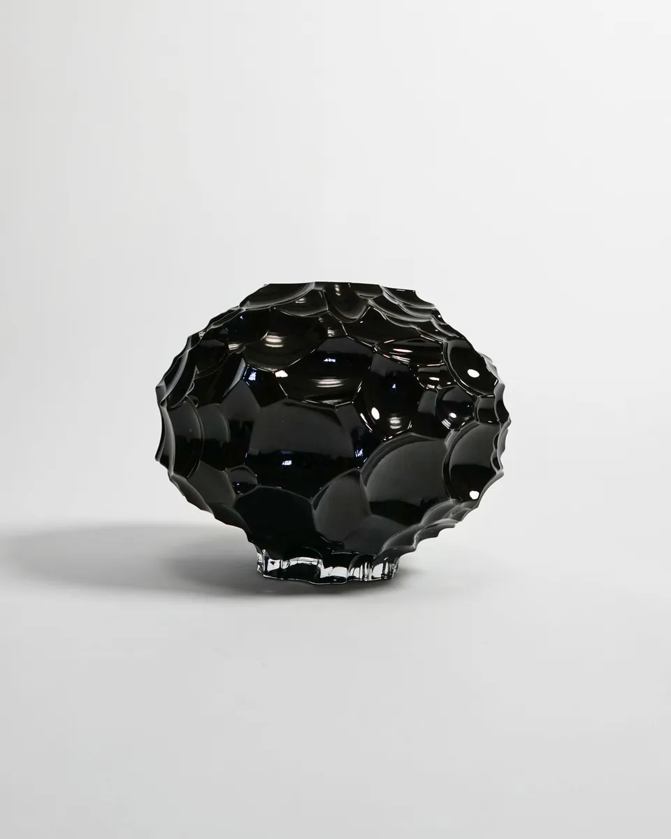 hein-studio-canyon-vase-verre-rond-xl-noir-27cm image 1