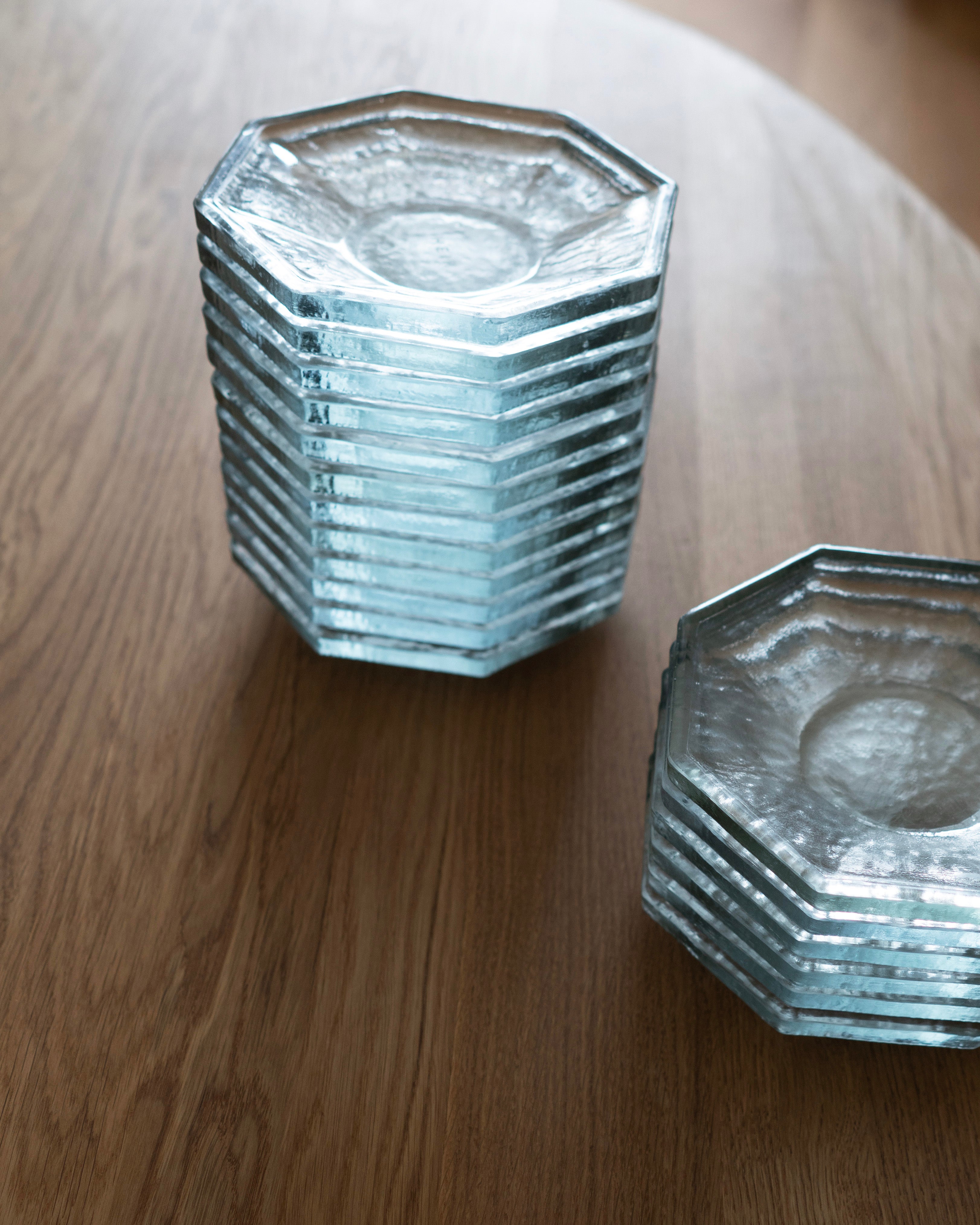 hein-studio-agnes-assiette-en-verre-lot-de-2-16-5-cm image 4