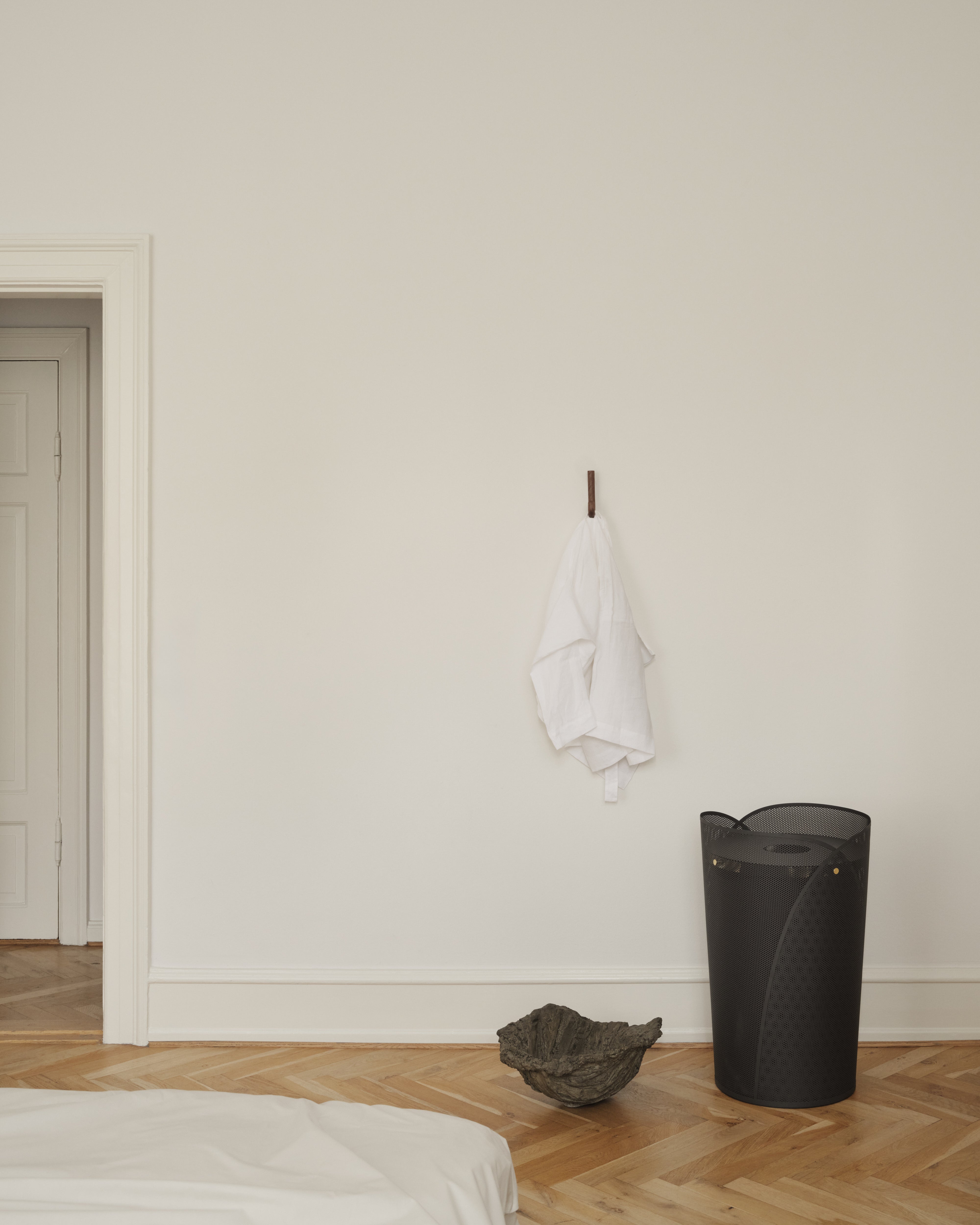 gejst-oya-panier-linge-gris-fonc-75-l-m-tal image 2