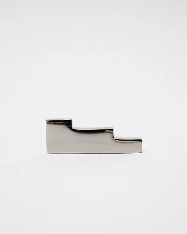 hein-studio-pierre-knob-bouton-meuble-laiton-titane image 1