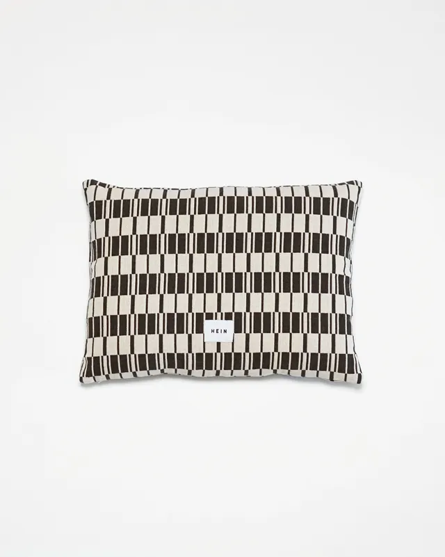 hein-studio-uma-50x70-coussin-taupe-off-white-jacquard image 1