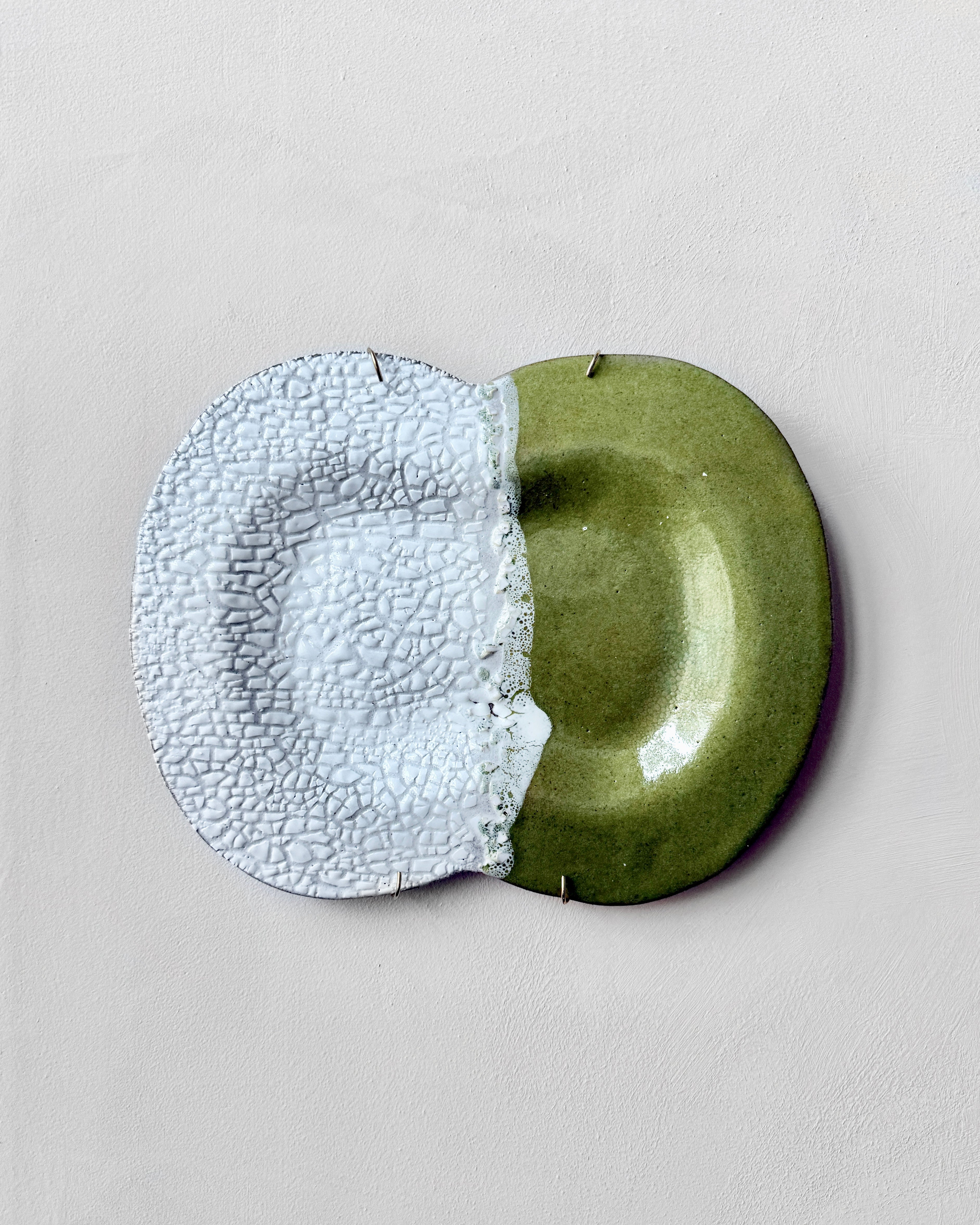 hein-studio-gh-04-assiette-murale-gr-s-pi-ce-unique image 1