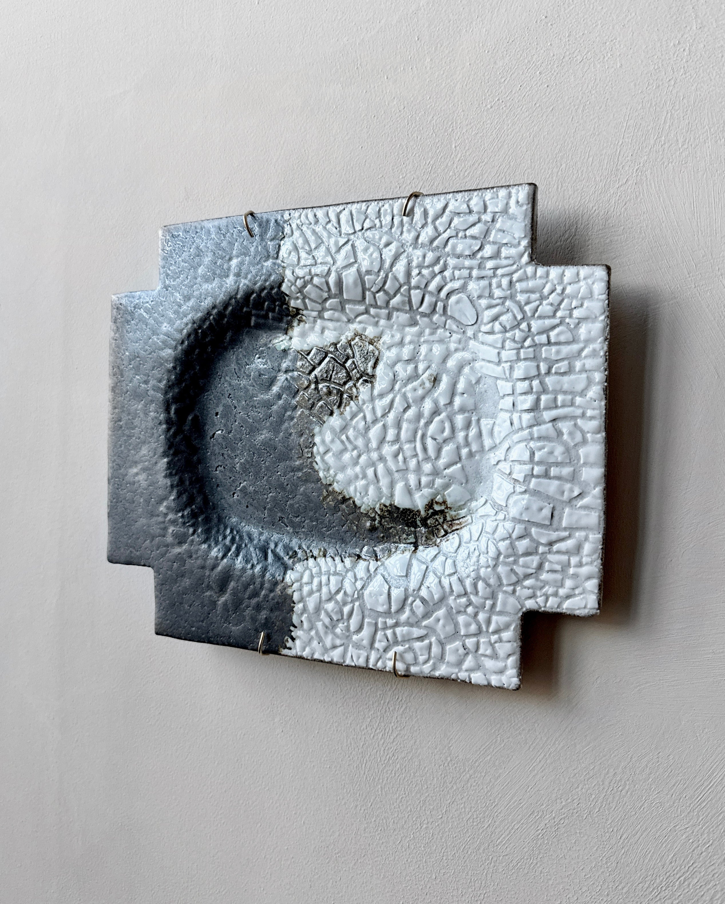 hein-studio-gh-19-assiette-murale-gr-s-pi-ce-unique image 3