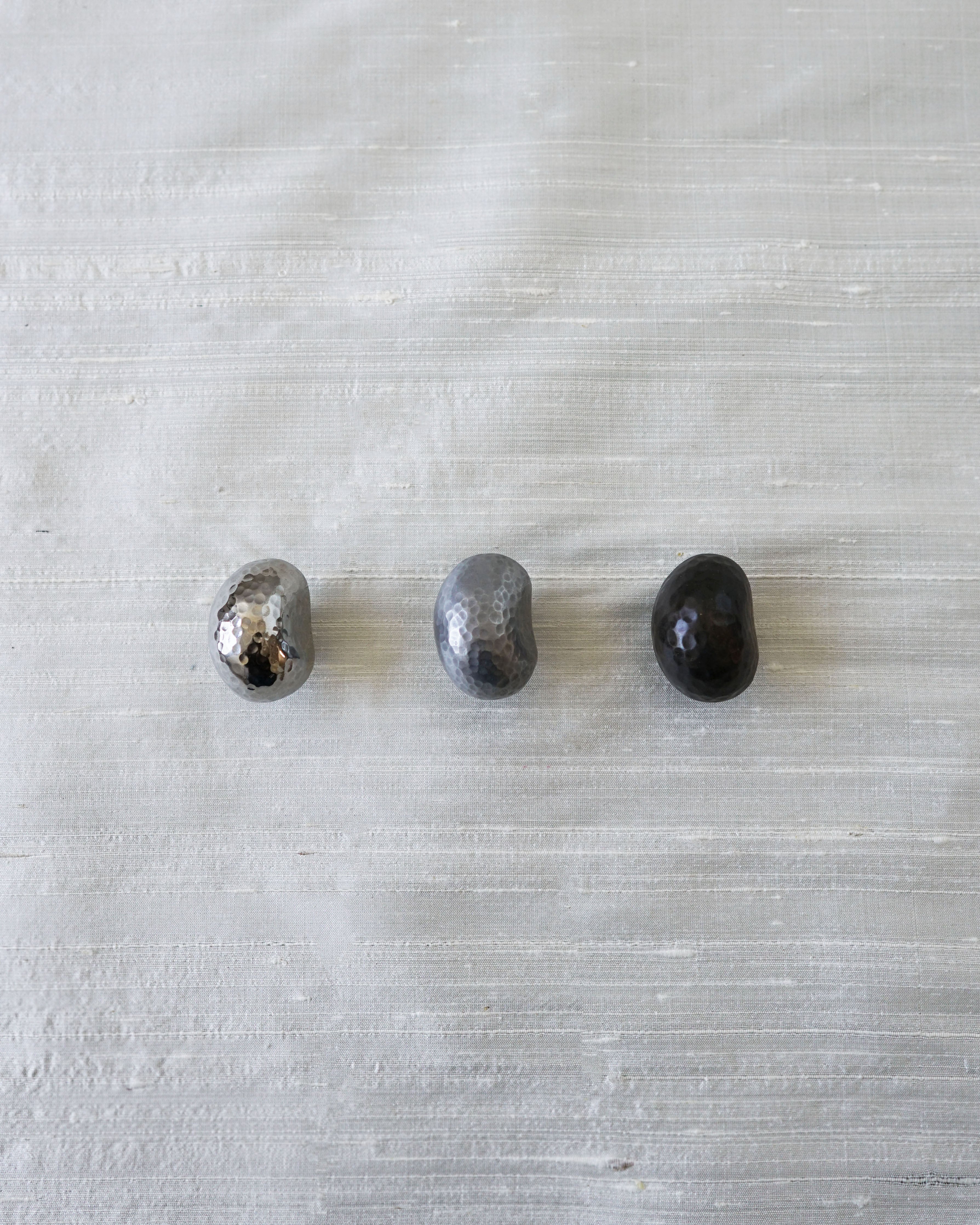 hein-studio-aimee-bouton-de-meuble-titanium-laiton-3-7-cm image 3