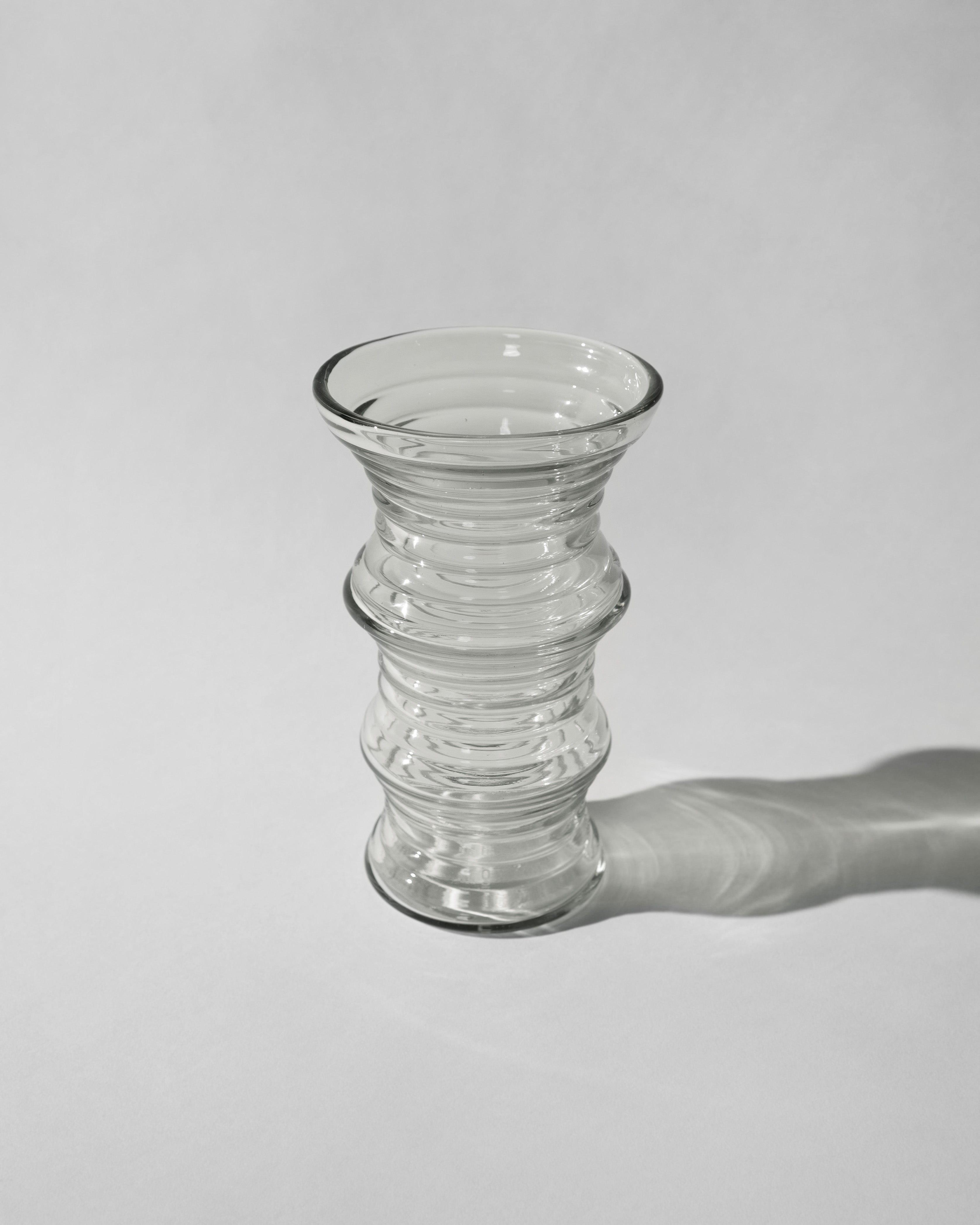 hein-studio-kyoto-vase-medium-verre-transparent-h20-cm image 7