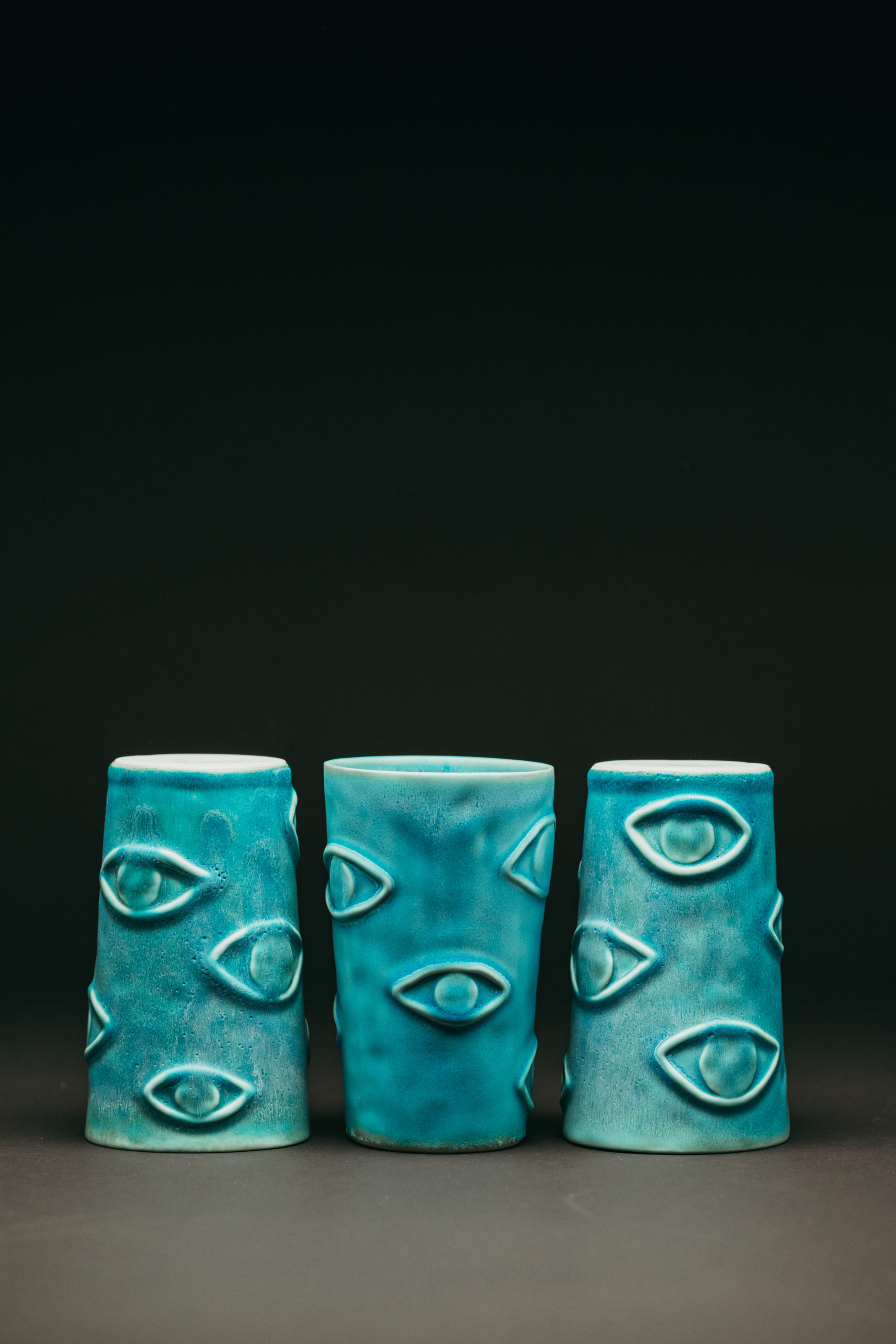 c-cile-charroy-big-eyes-mug-xl-porcelaine-turquoise-mat image 5