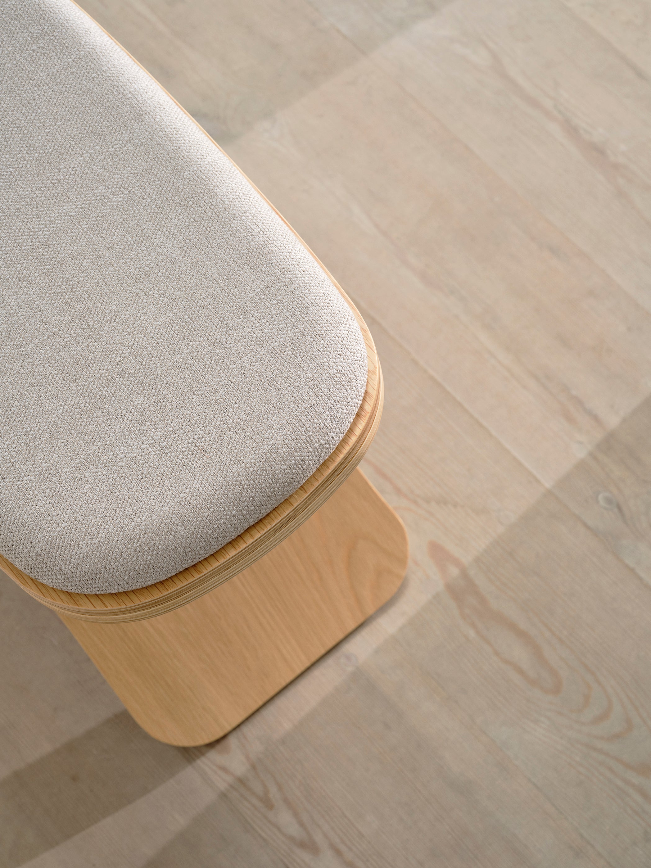 gejst-luno-tabouret-ch-ne-textile-beige image 5