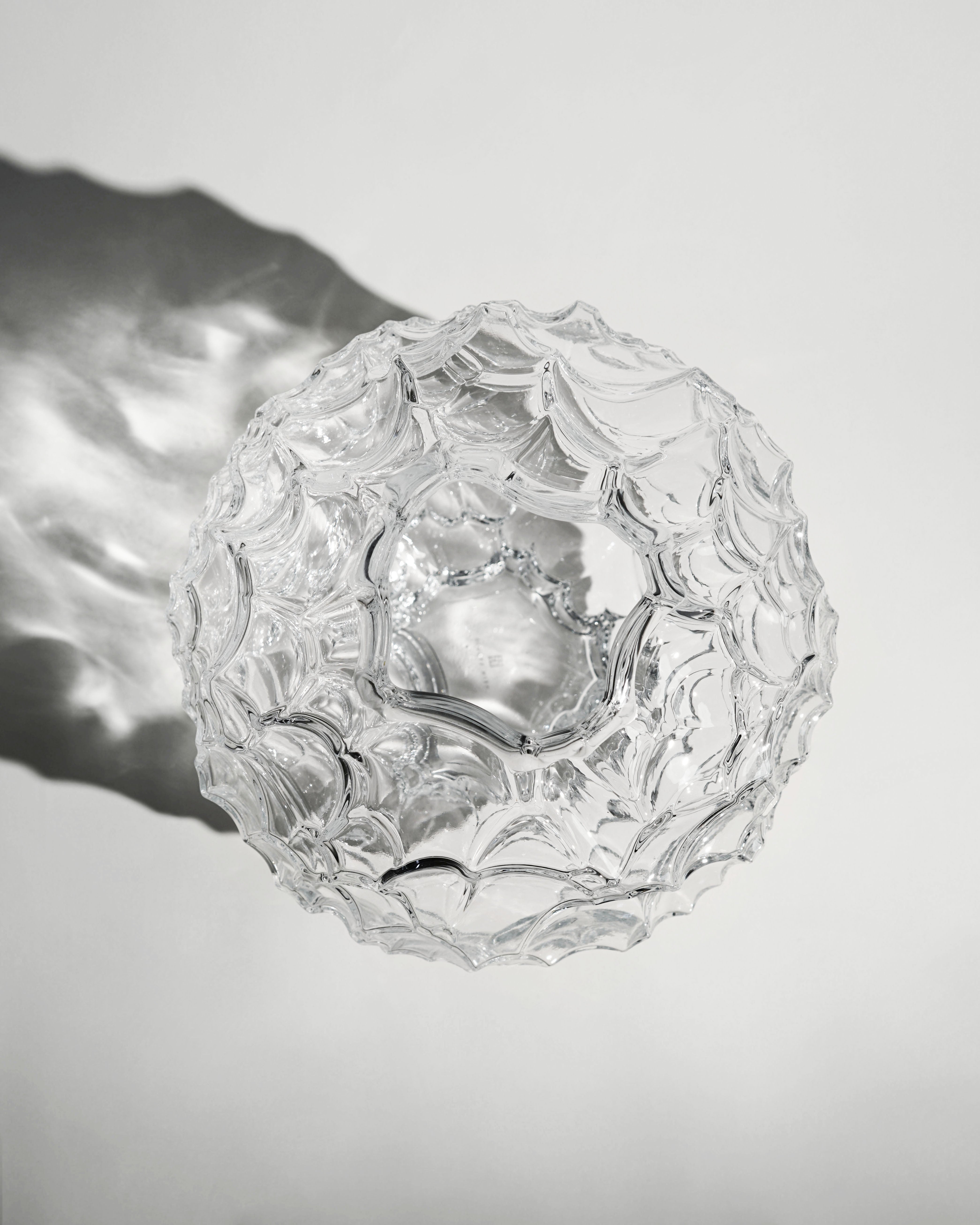 hein-studio-canyon-vase-rond-verre-transparent-xl-h27-cm image 5