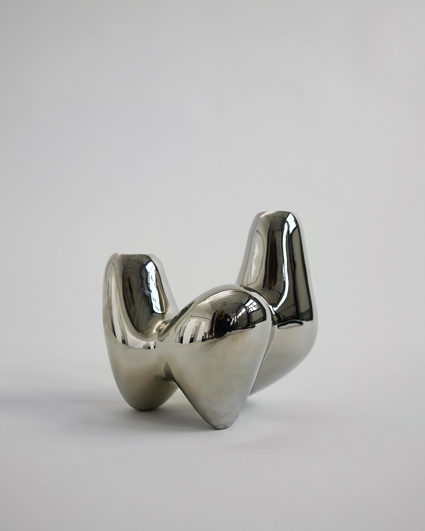 hein-studio-unity-bougeoir-titanium-laiton-14-cm-2-bougies image 7