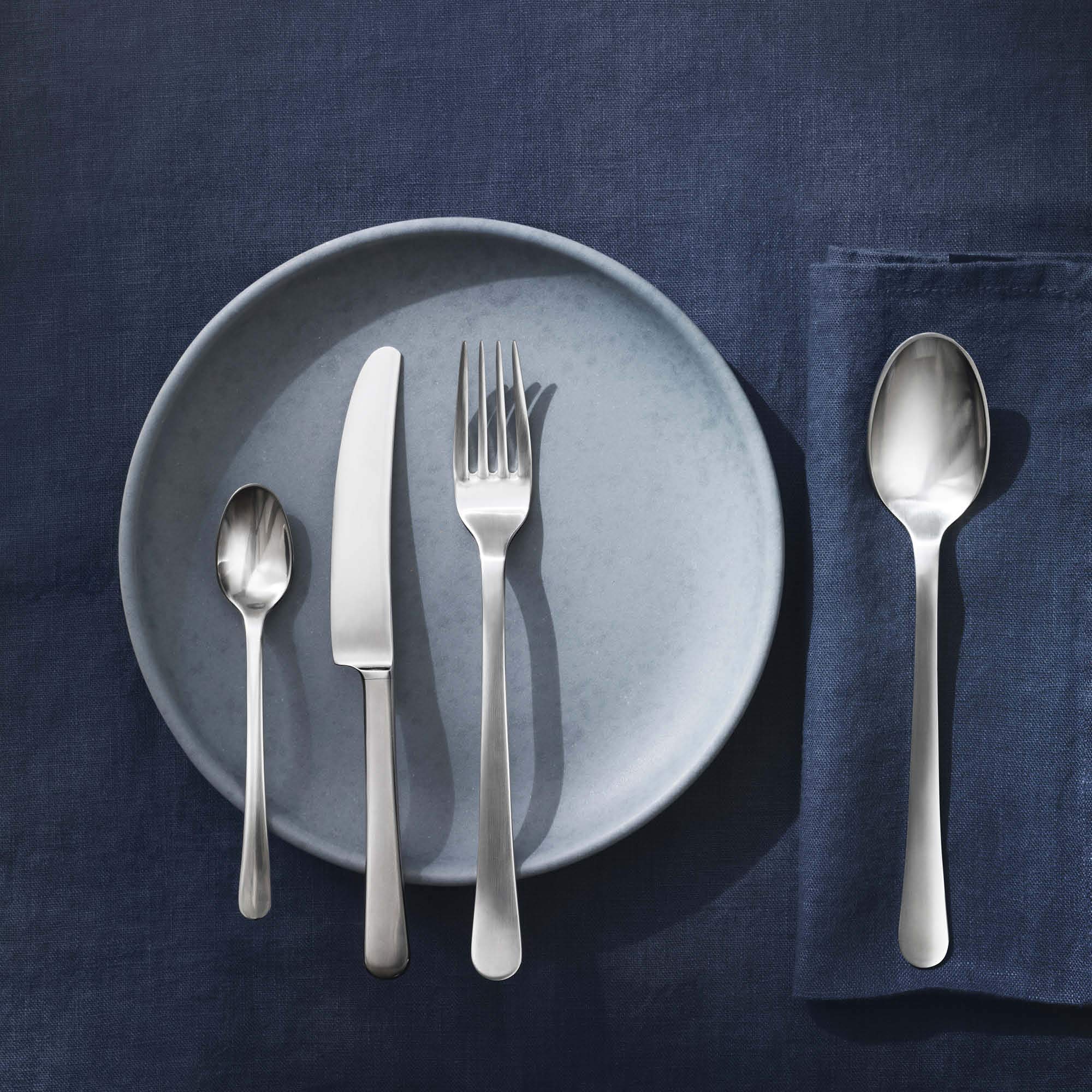 georg-jensen-bernadotte-m-nag-re-24-couverts-inox-mat image 5