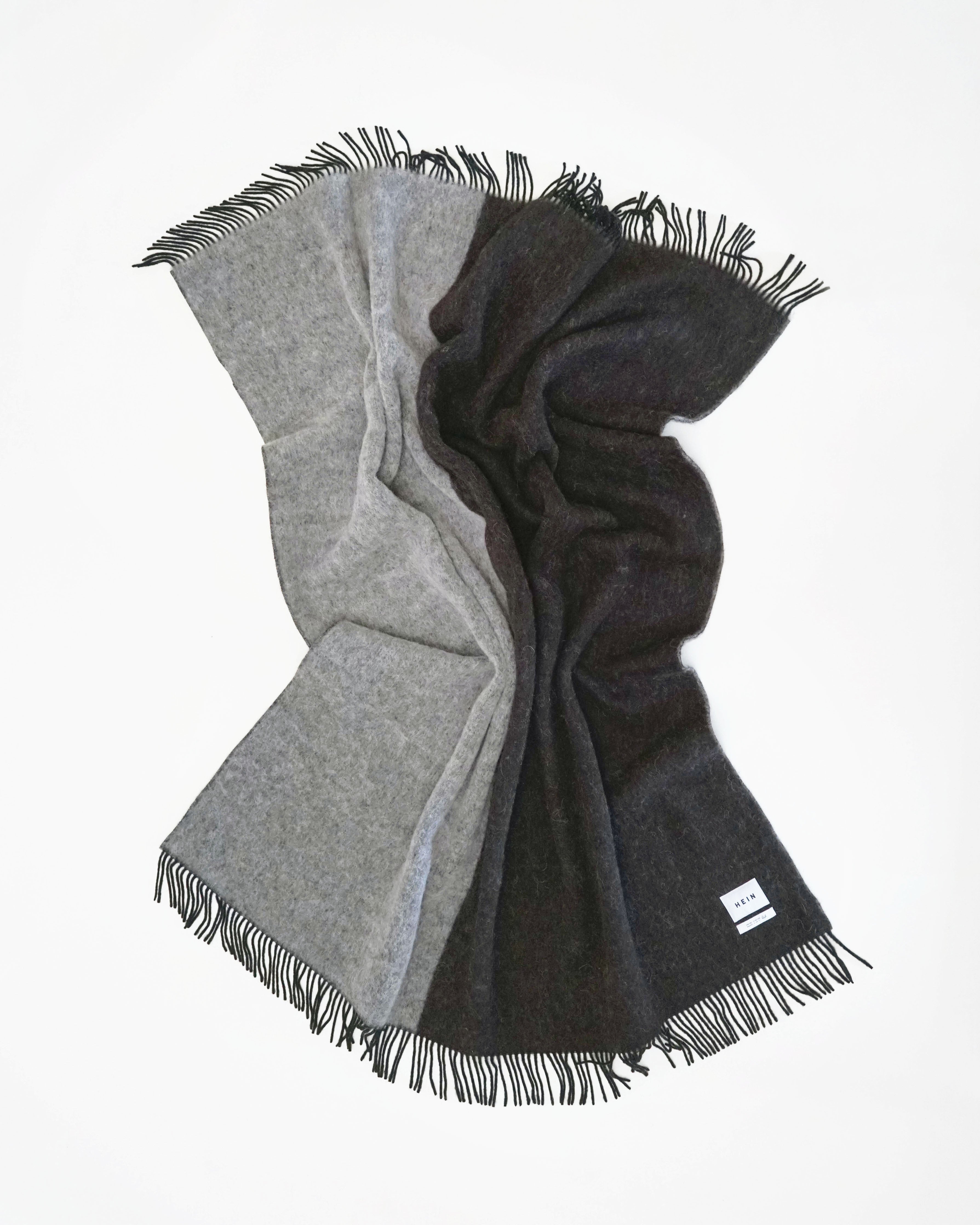 hein-studio-elin-plaid-laine-marron-140x180-cm-pais image 2