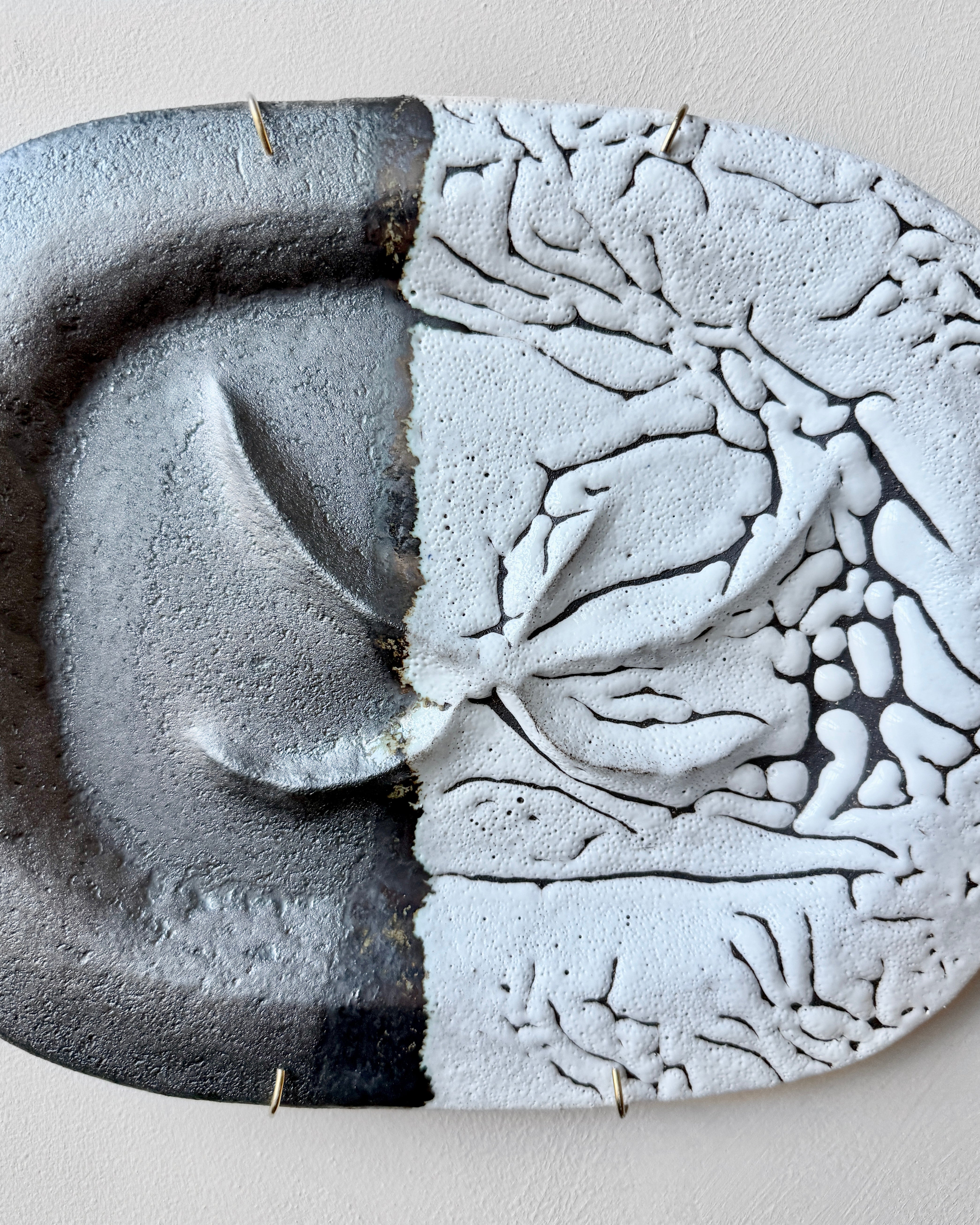 hein-studio-arts-gh-09-assiette-murale-gr-s-pi-ce-unique image 3