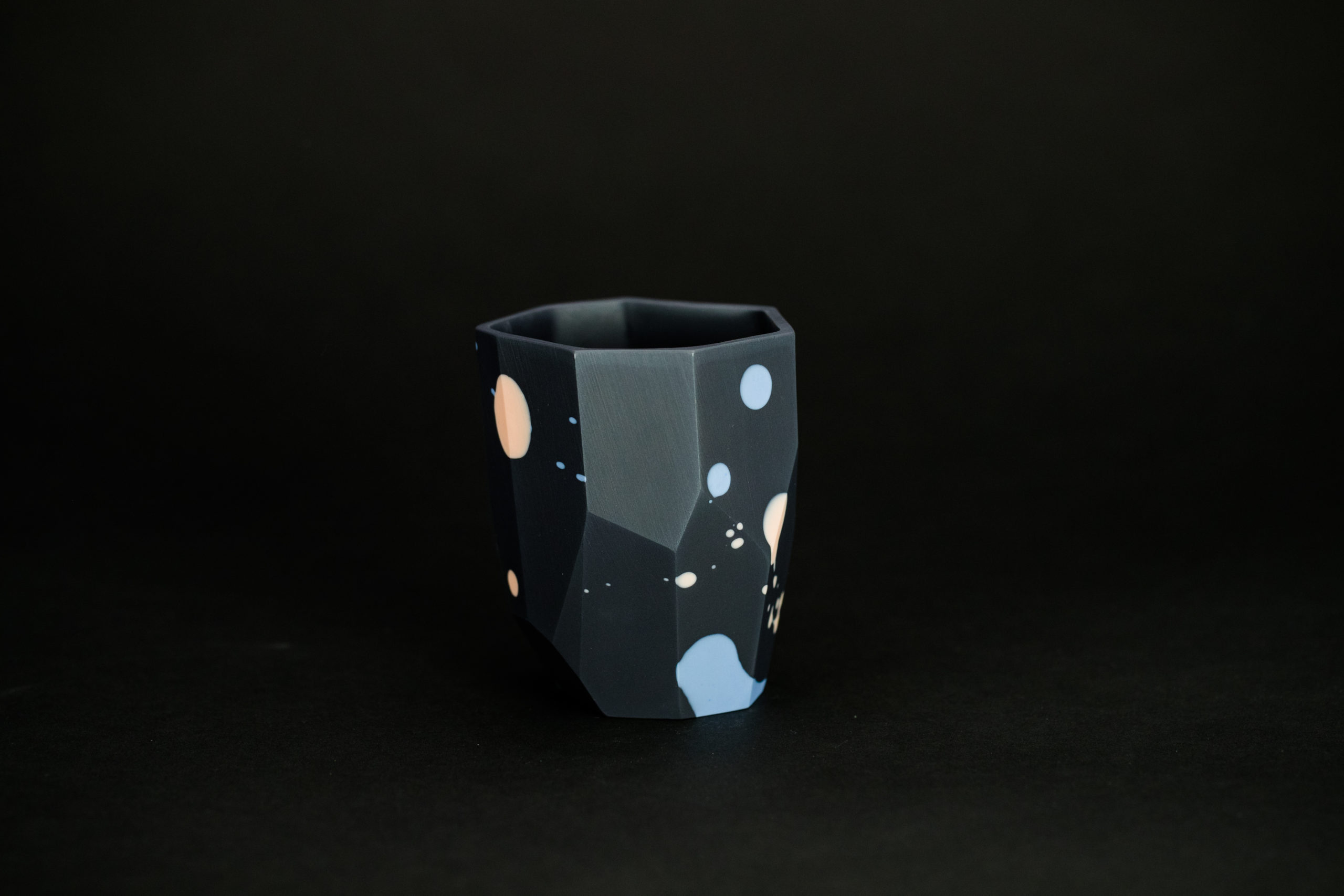 c-cile-charroy-kaolin-mug-porcelaine-artisanale-couleurs image 8