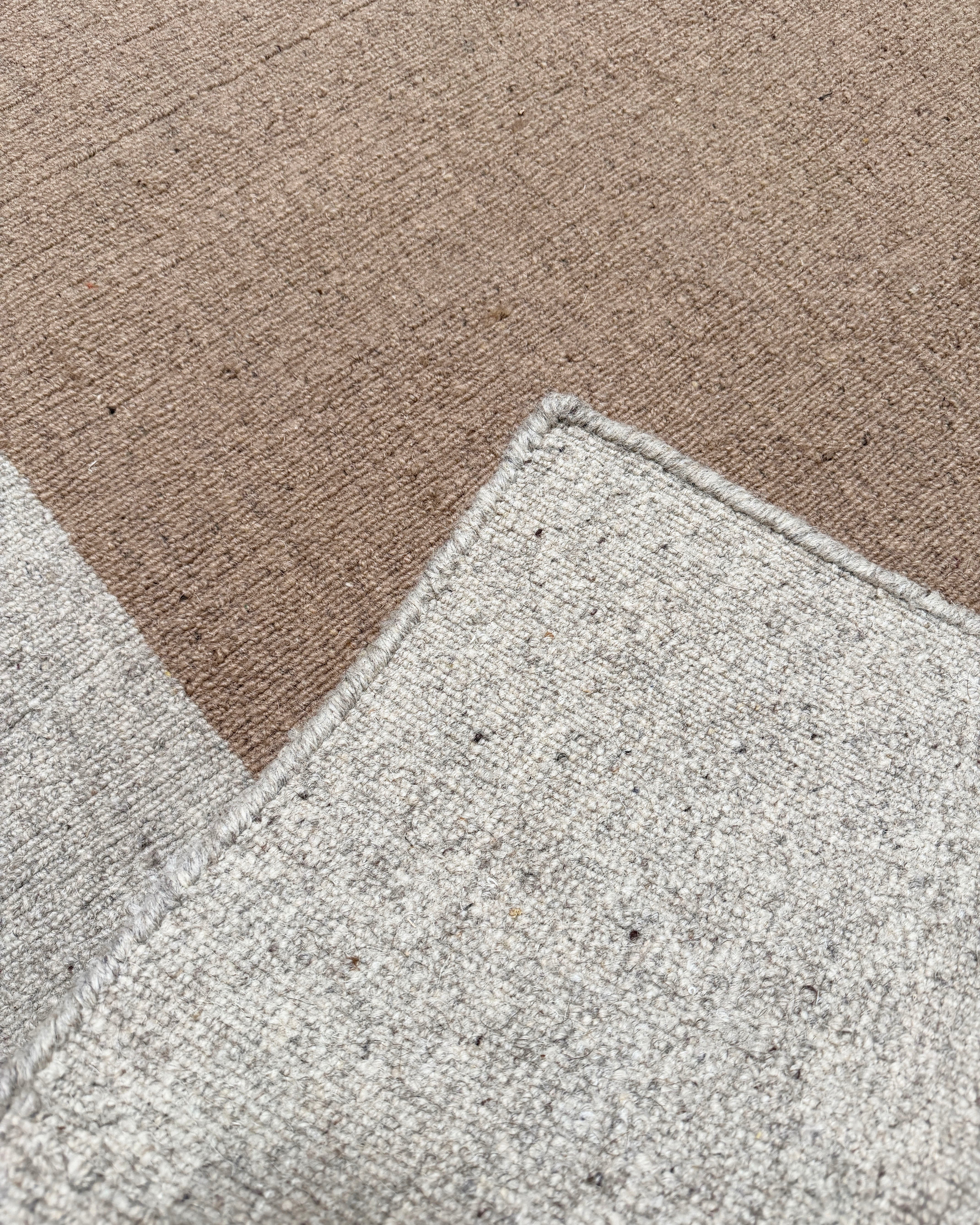 hein-studio-ella-tapis-en-laine-200x300-sable-gris image 3