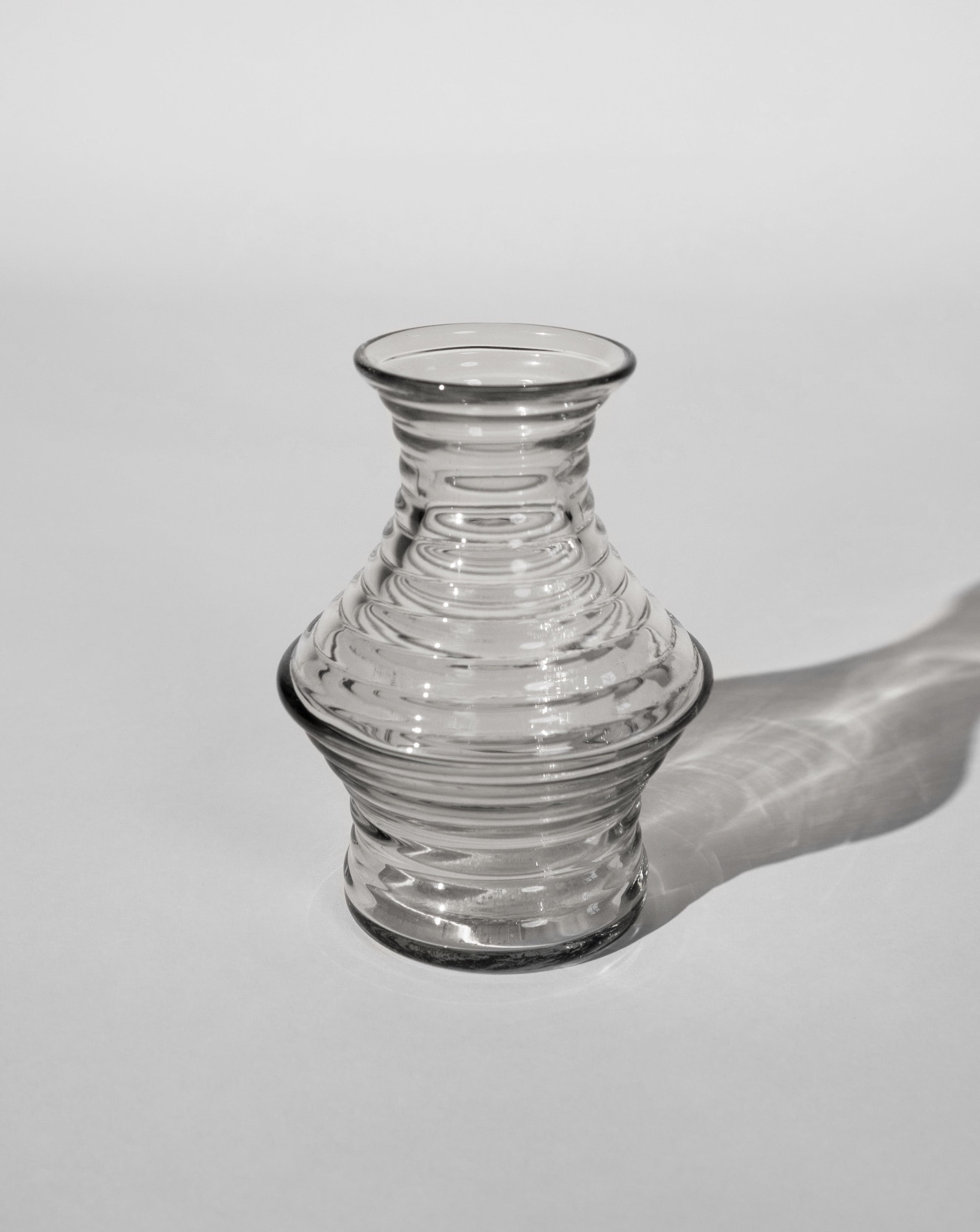 hein-studio-kyoto-vase-small-vase-verre-transparent-14-5-cm image 1