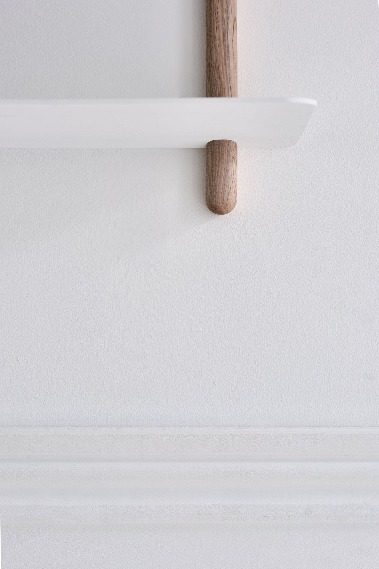 gejst-nivo-shelf-large-h-tag-re-murale-ch-ne-clair-blanc image 4