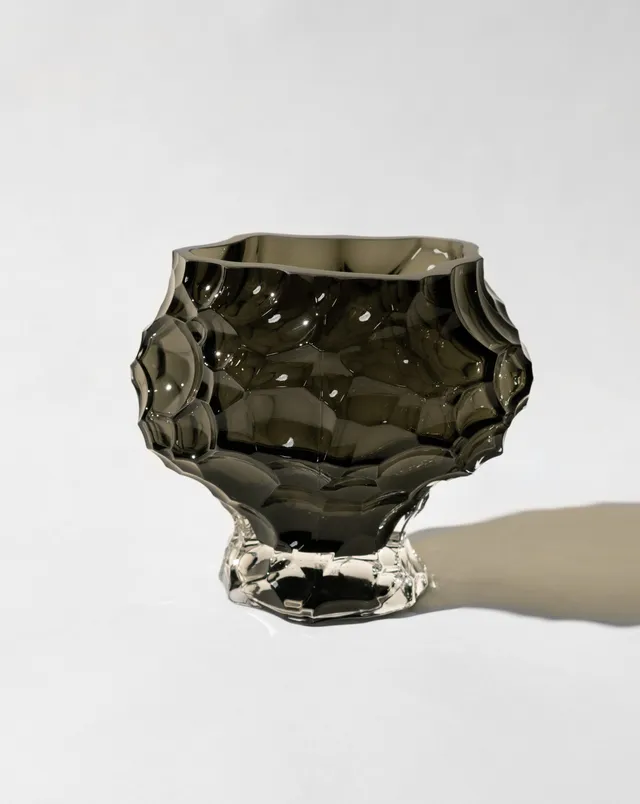hein-studio-canyon-medium-vase-verre-fum-souffl image 1