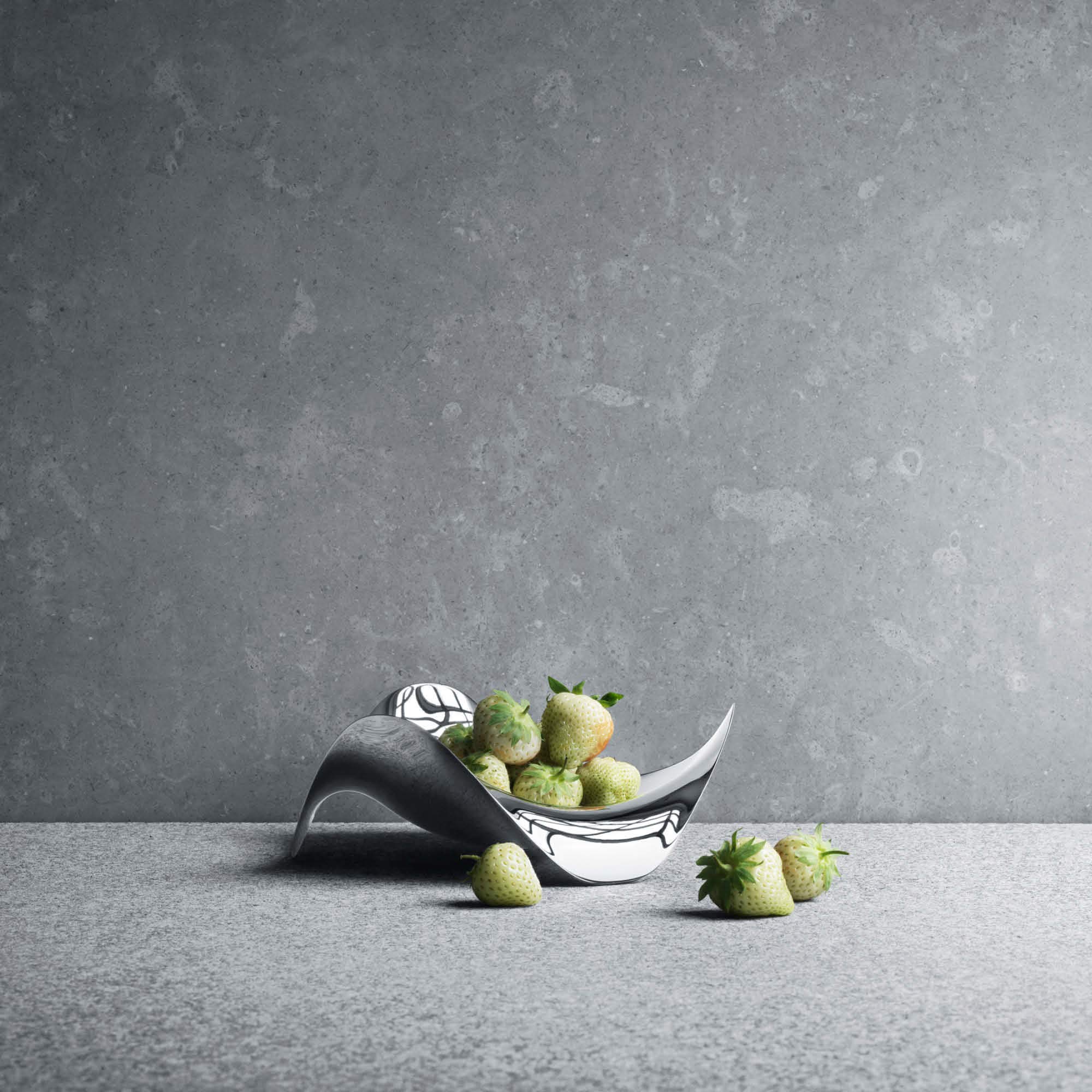 georg-jensen-cobra-petit-bol-inox-poli-snacks image 5