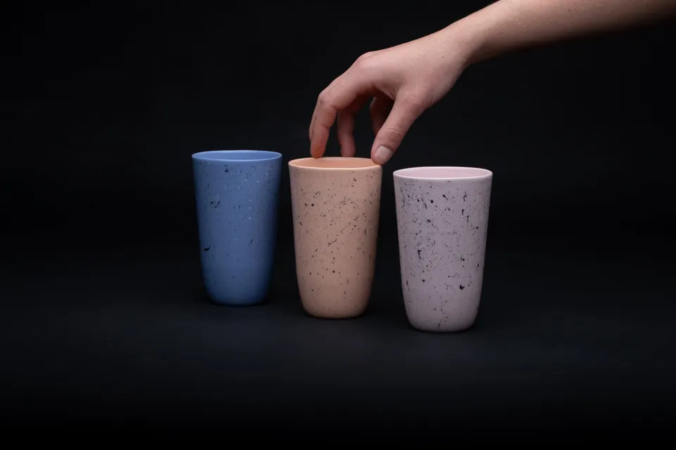 c-cile-charroy-alto-mug-porcelaine-artisanale image 1
