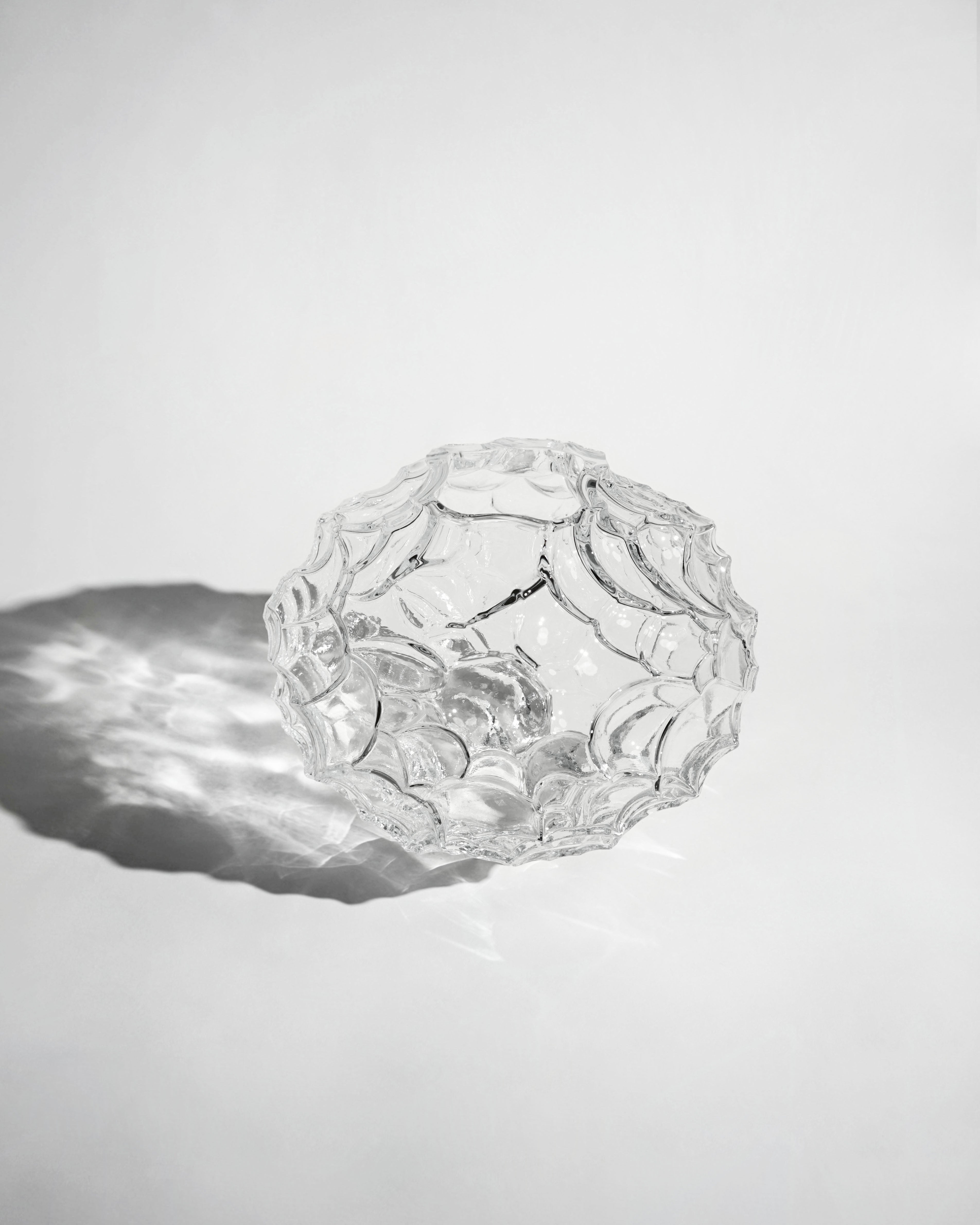 hein-studio-canyon-vase-rond-verre-transparent-xl-h27-cm image 3