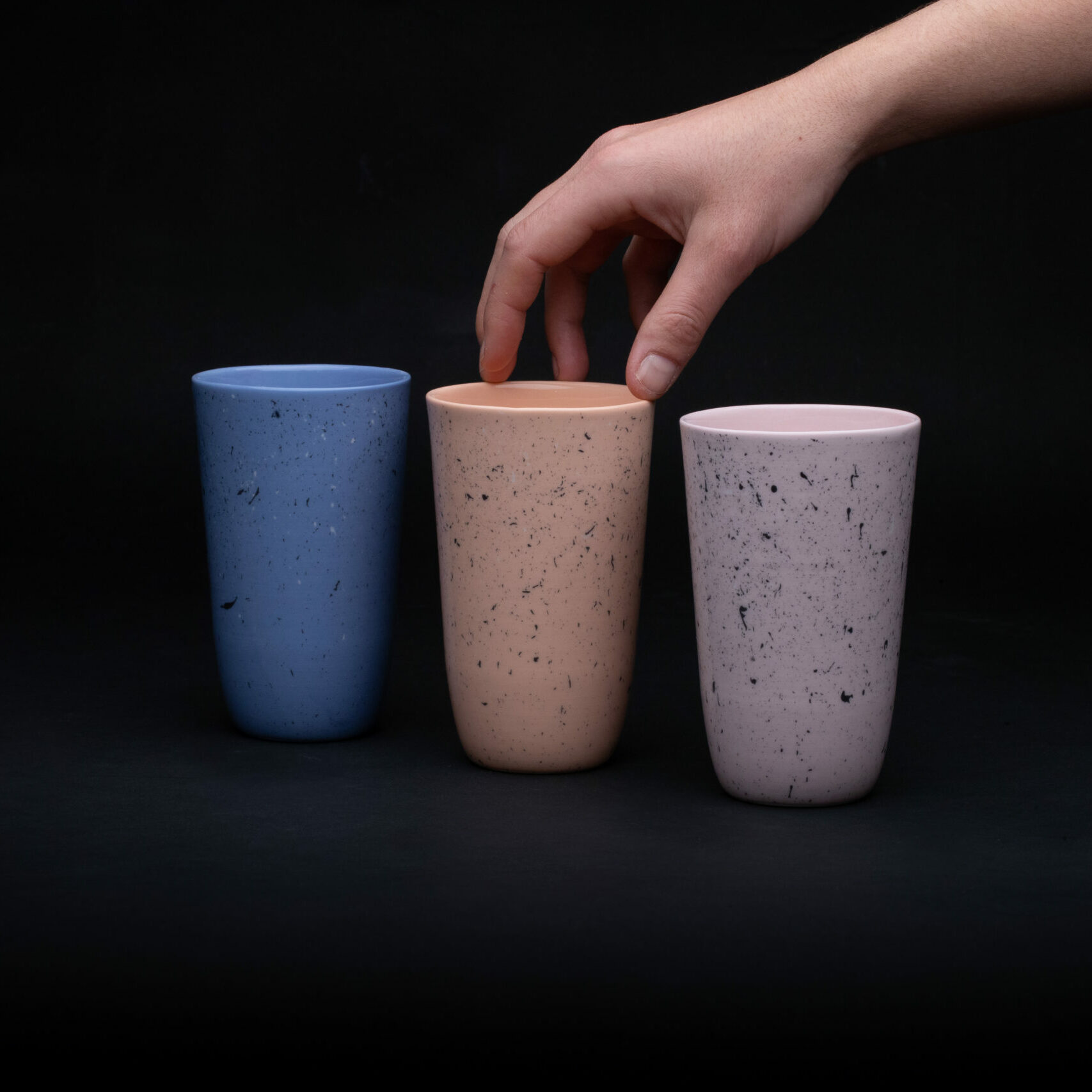 c-cile-charroy-alto-mug-porcelaine-artisanale image 4