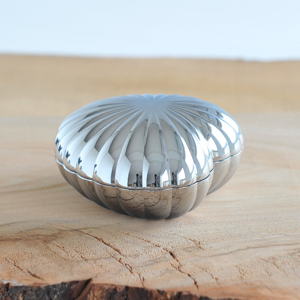 georg-jensen-heart-bonbonni-re-c-ur-inox image 4