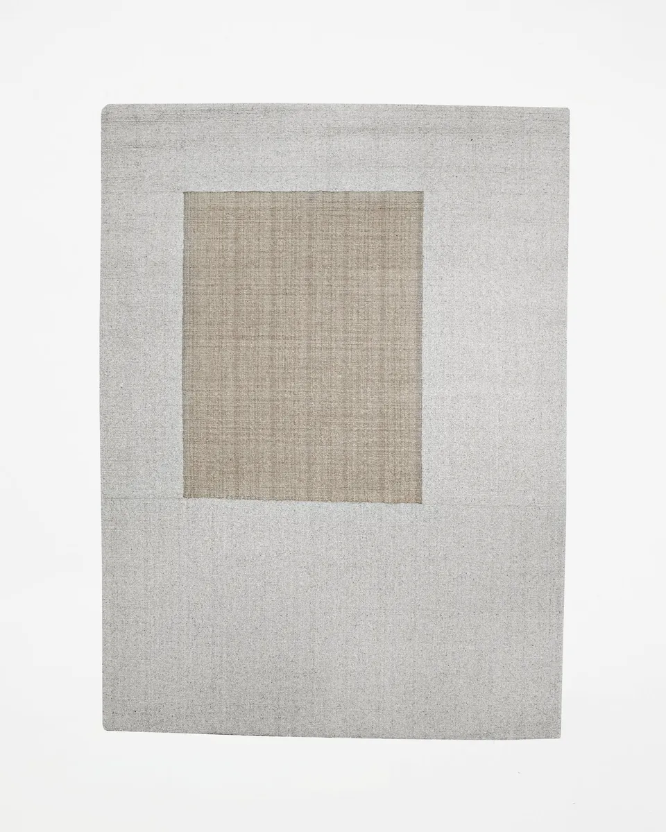 hein-studio-ella-tapis-laine-170x240-sable-fonc image 1