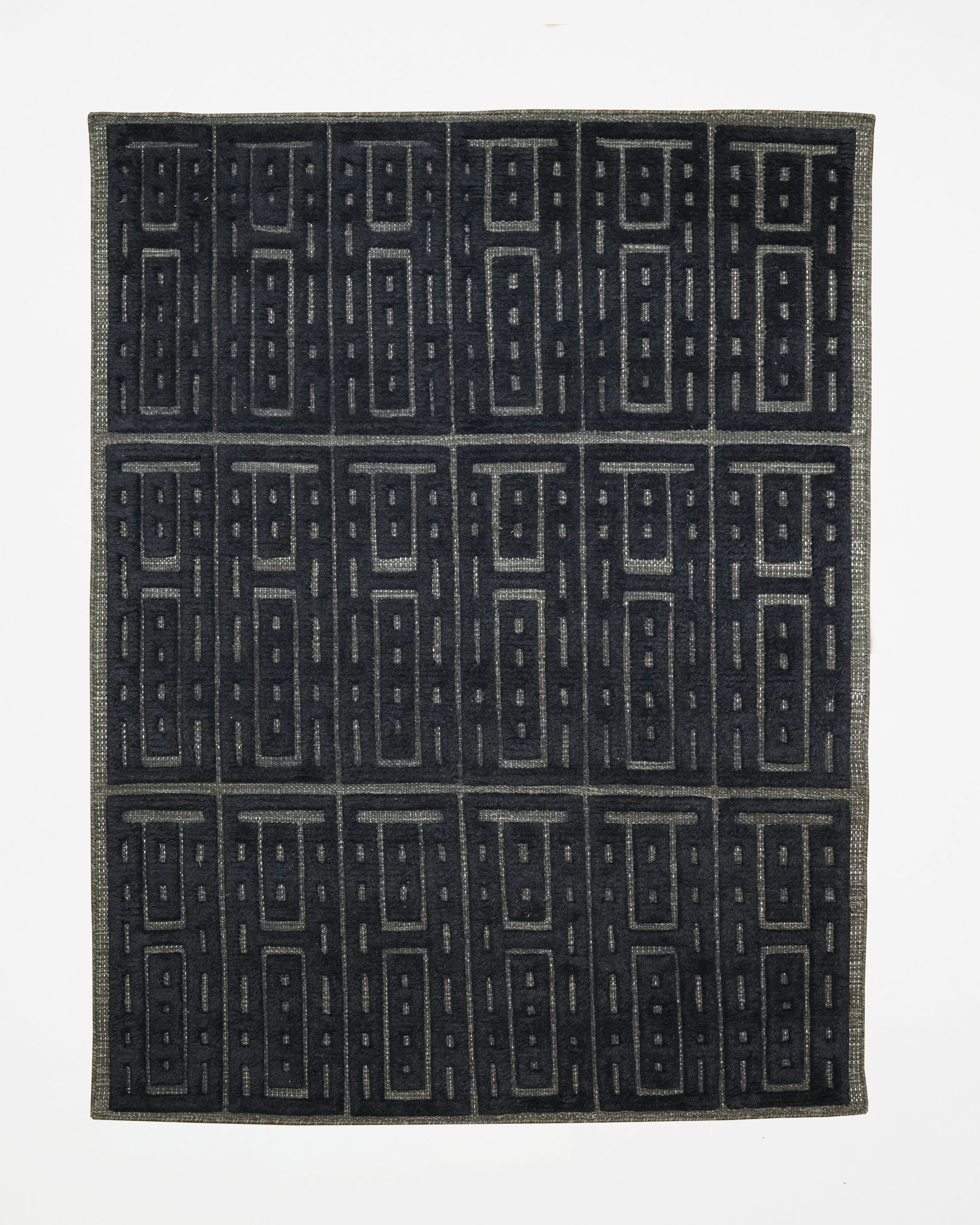 hein-studio-leonora-tapis-en-laine-136x172-marron image 1