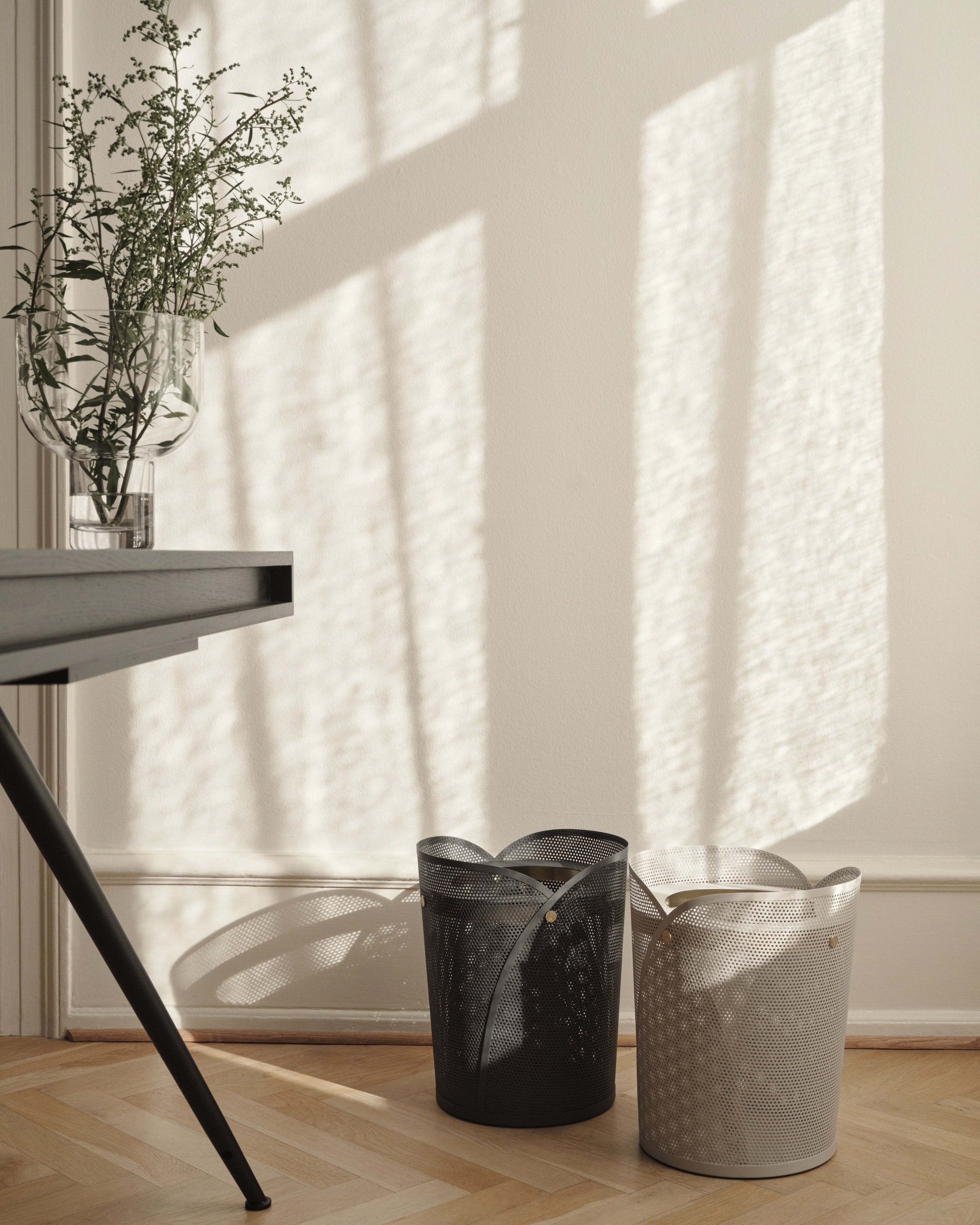 gejst-oya-corbeille-papier-gris-fonc-20-l image 4