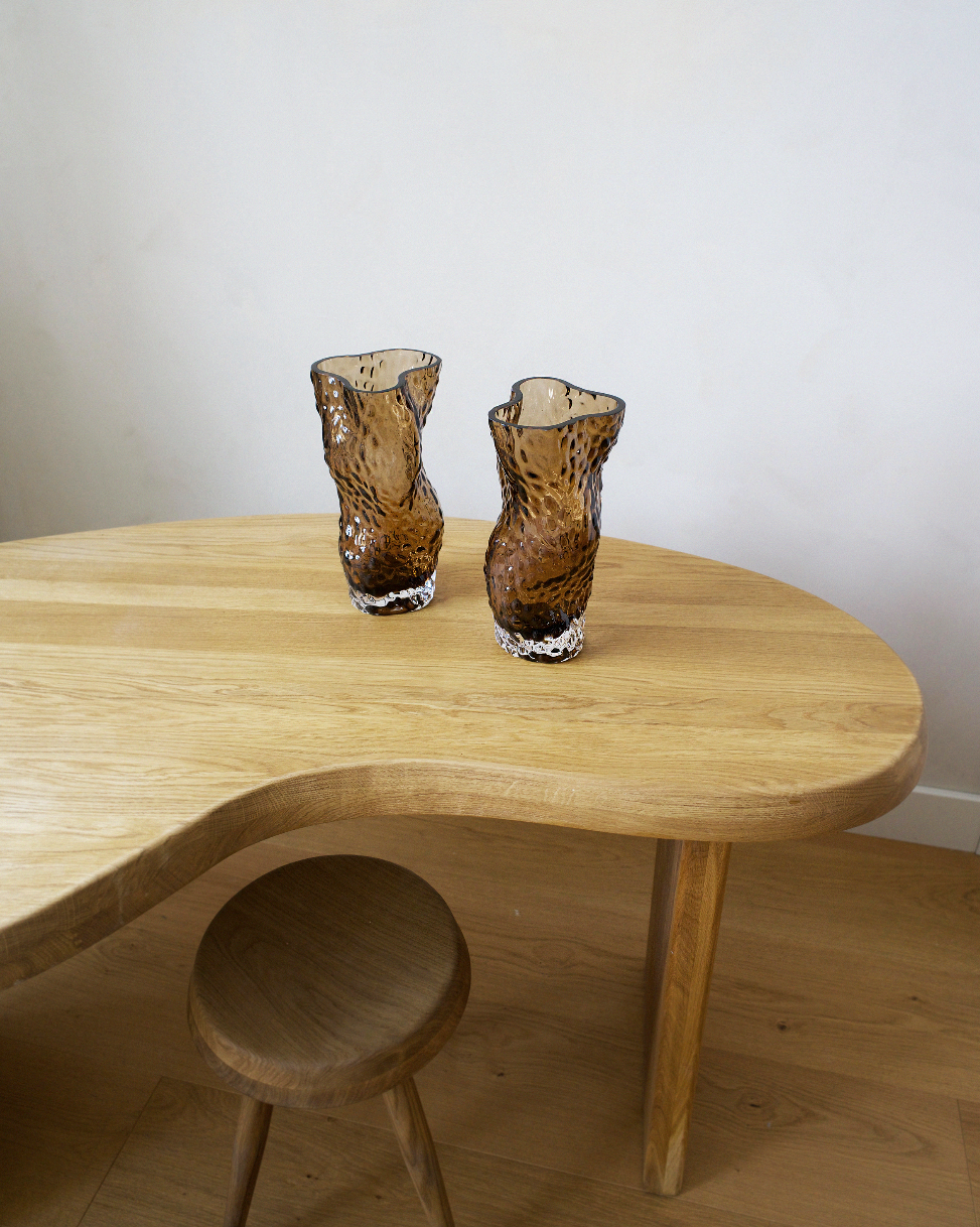 hein-studio-ostrea-vase-verre-smoke-h30-cm image 3