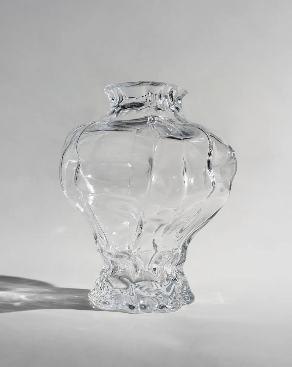 hein-studio-ammonit-vase-en-verre-transparent-h30 image 1