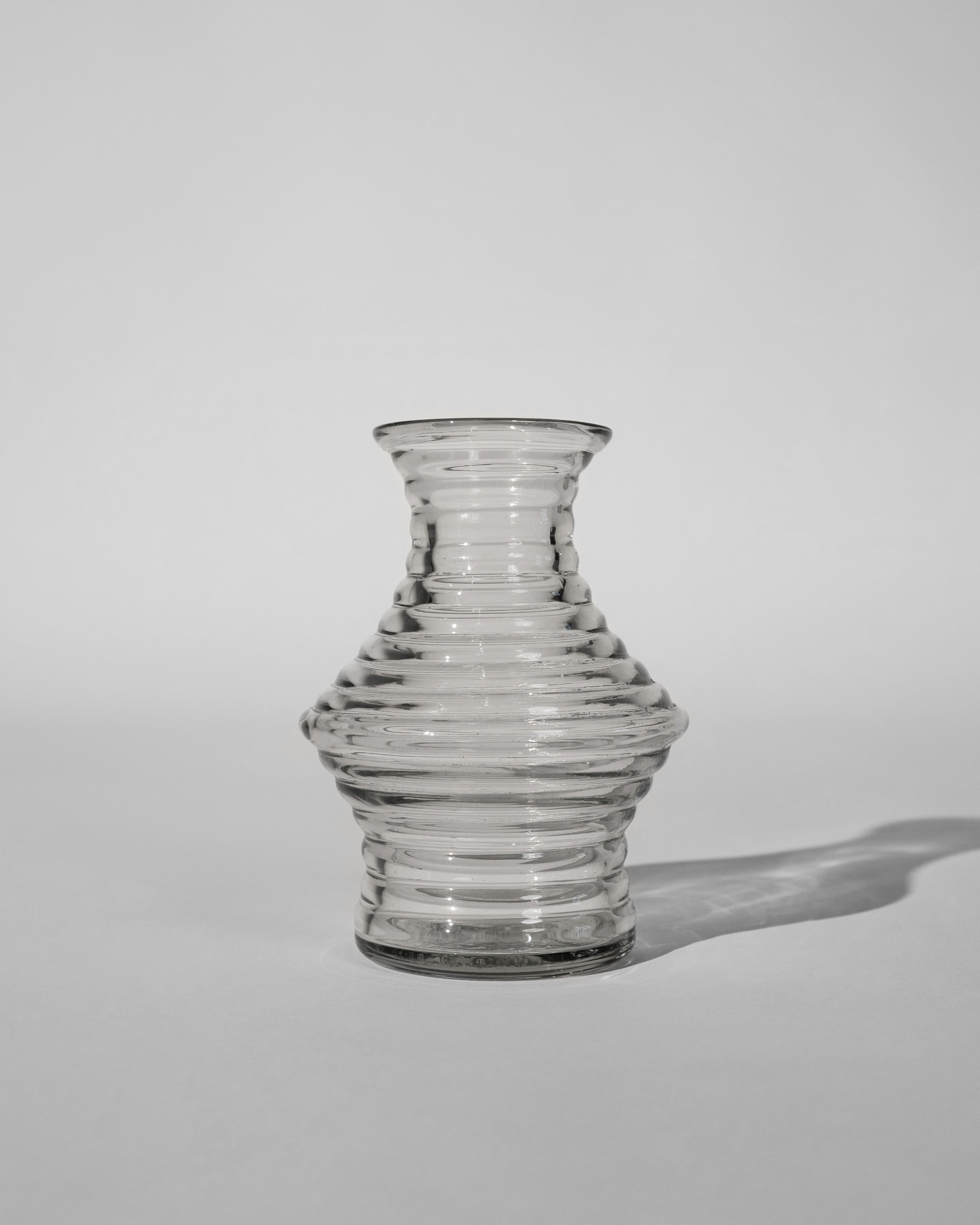 hein-studio-kyoto-vase-small-vase-verre-transparent-14-5-cm image 7