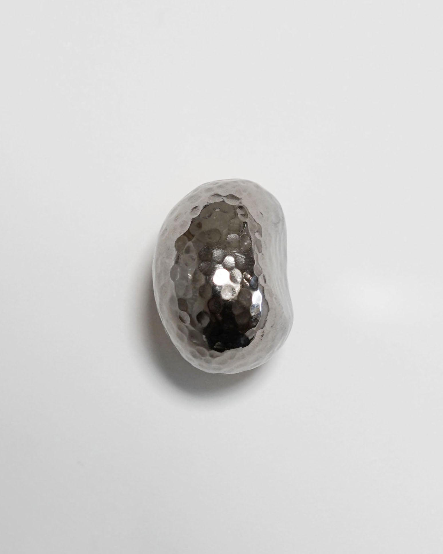 hein-studio-aimee-bouton-de-meuble-titanium-laiton-3-7-cm image 1