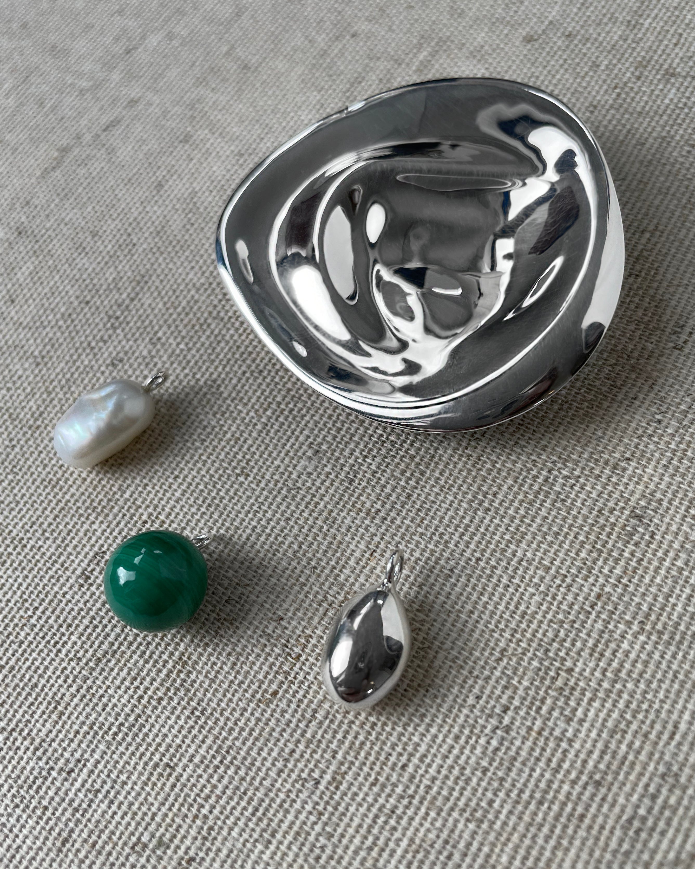 hein-studio-de-la-mer-broche-argent-perle-malachite image 4